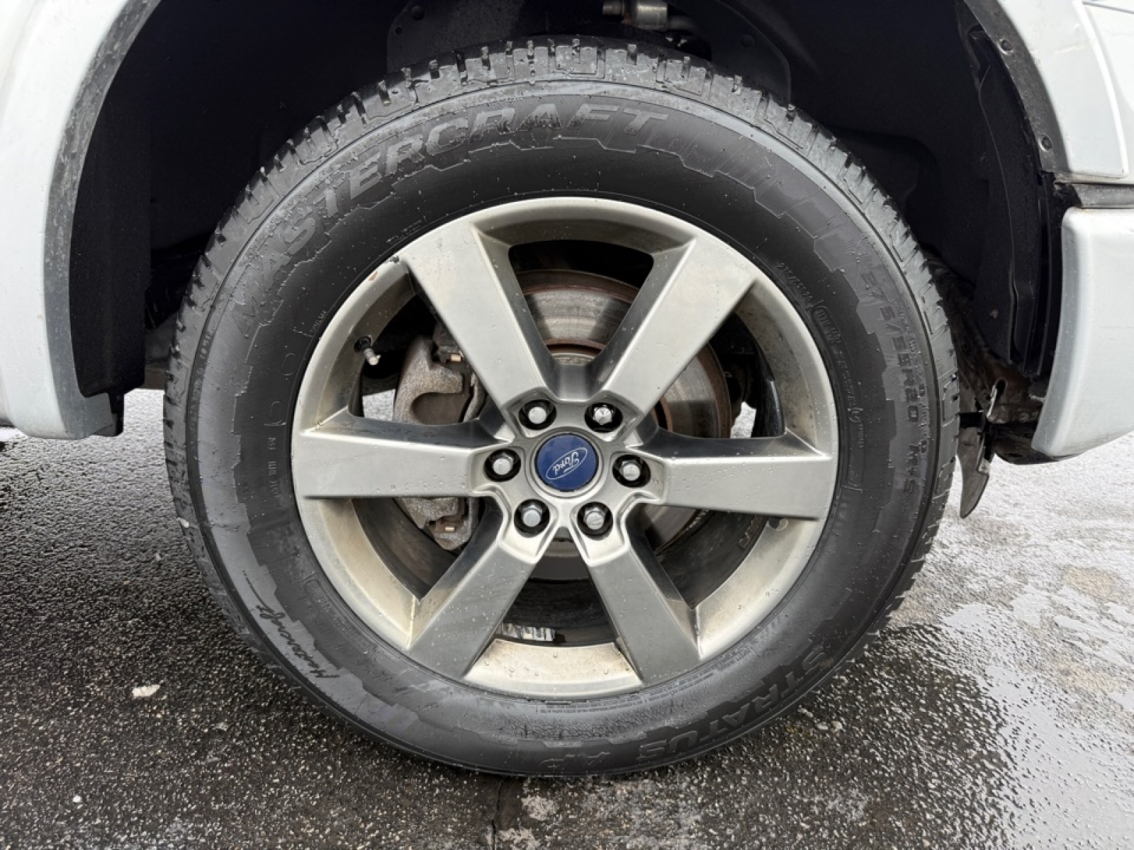 2016 Ford F-150 XLT, 38446Y, Photo