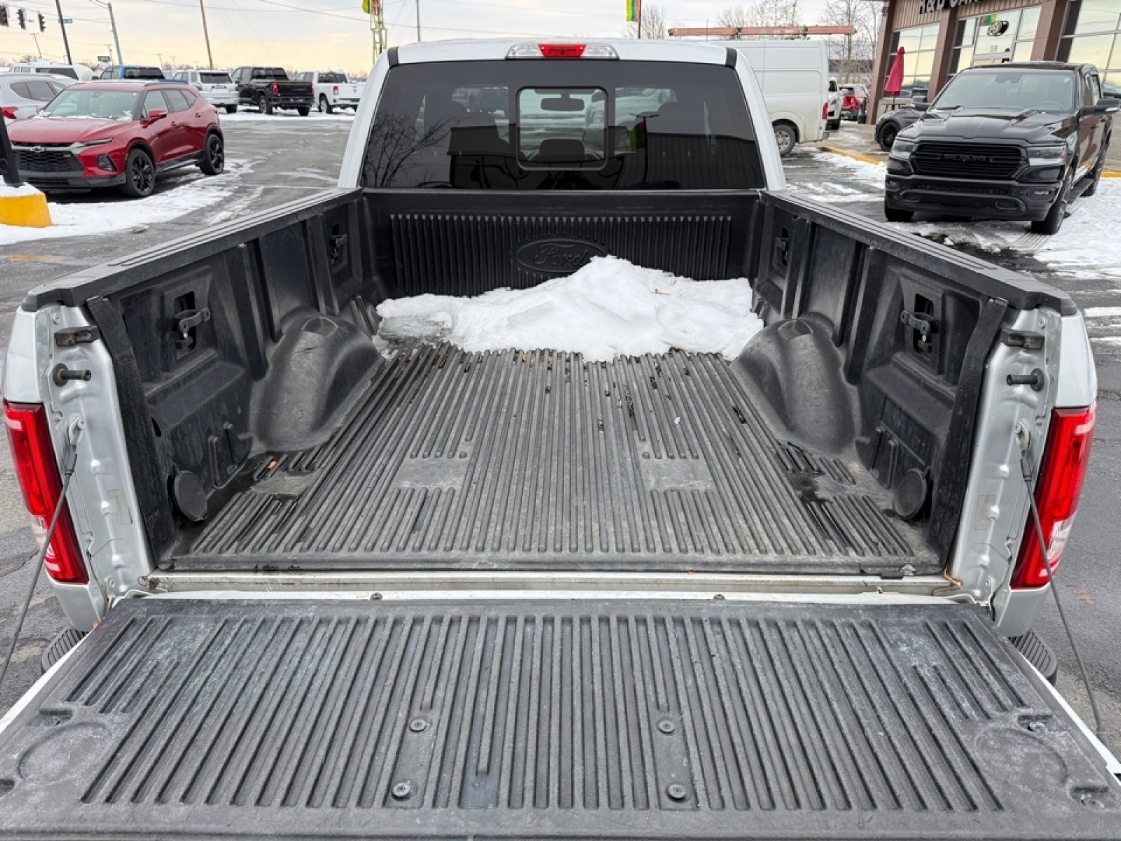 2016 Ford F-150 XLT, 38446Y, Photo