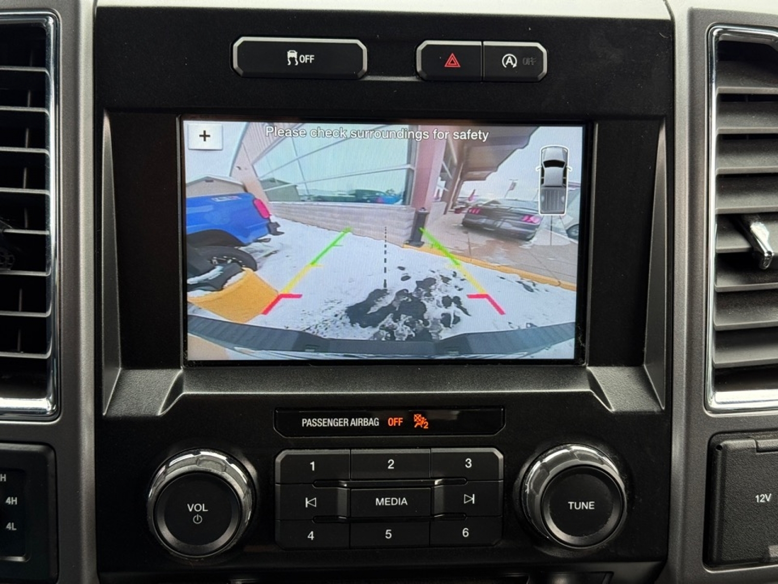 2016 Ford F-150 XLT, 38446Y, Photo