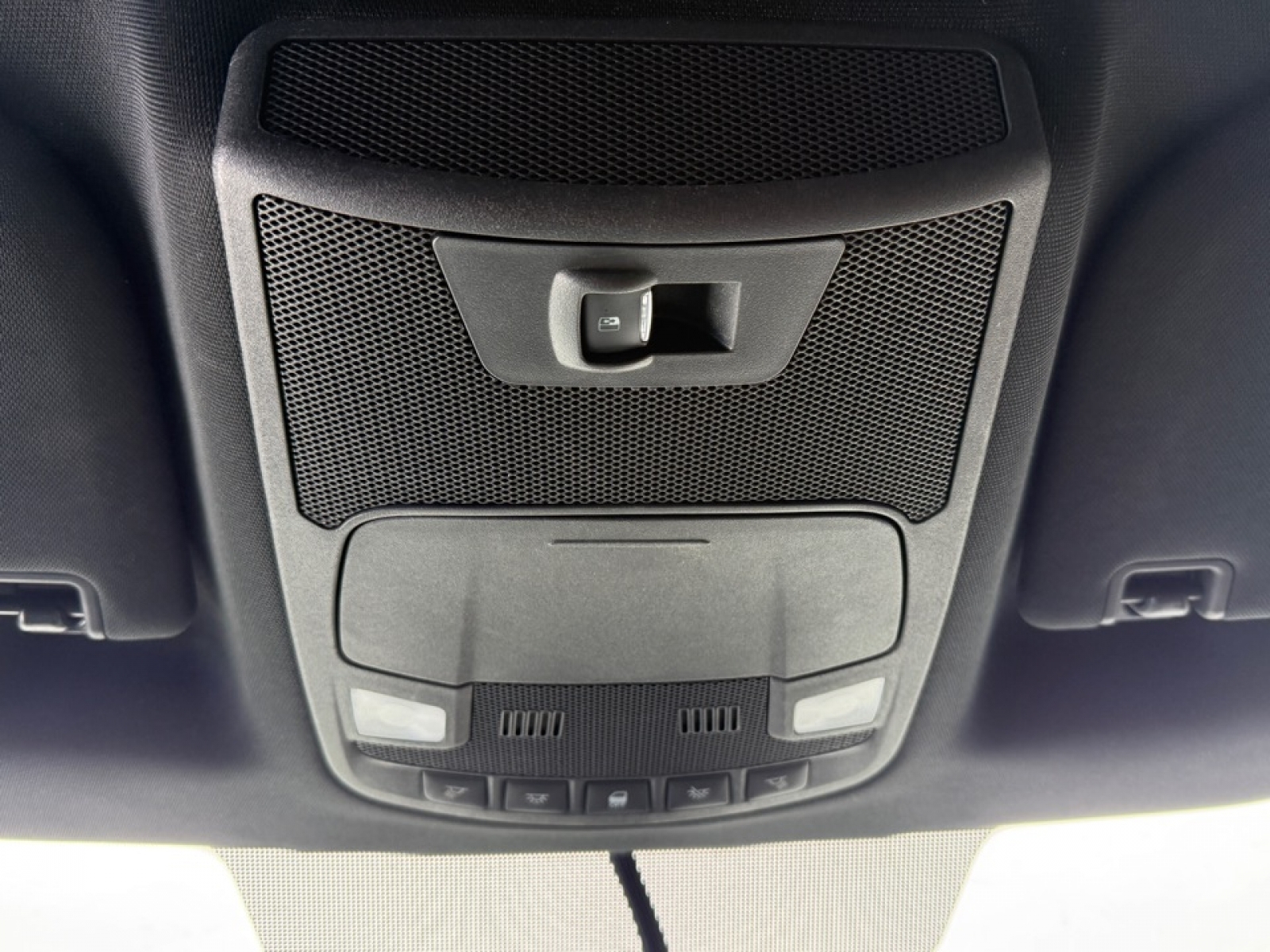 2016 Ford F-150 XLT, 38446Y, Photo