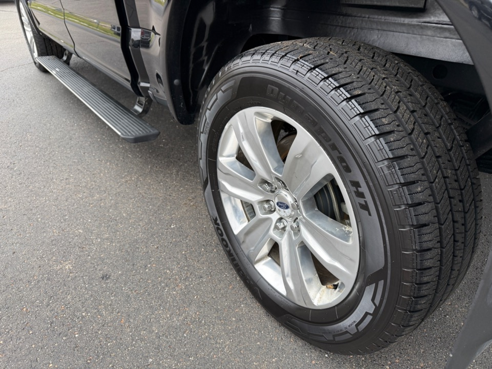 2016 Ford F-150 Platinum, 39062, Photo