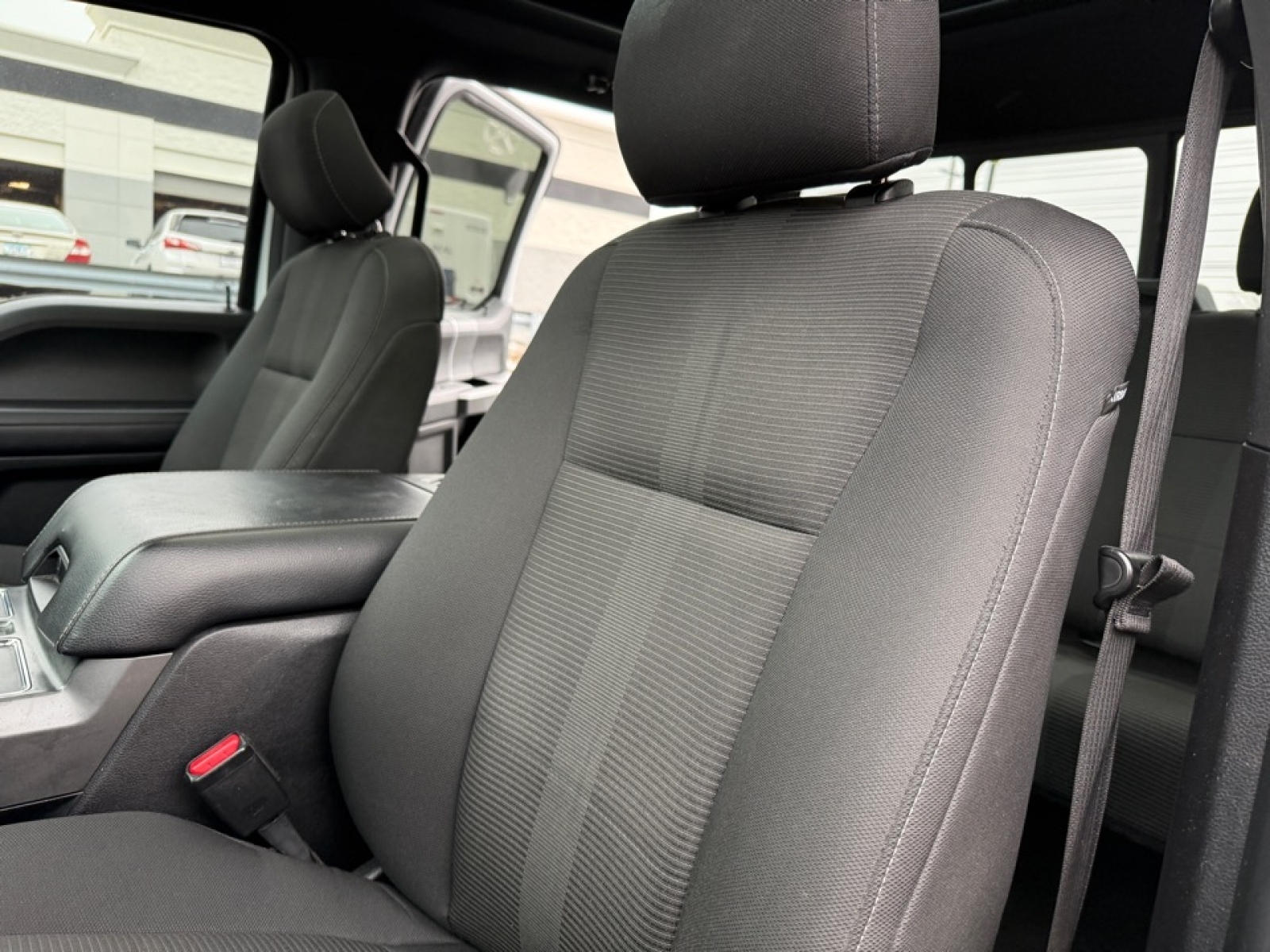 2016 Ford F-150 XLT, 39342, Photo