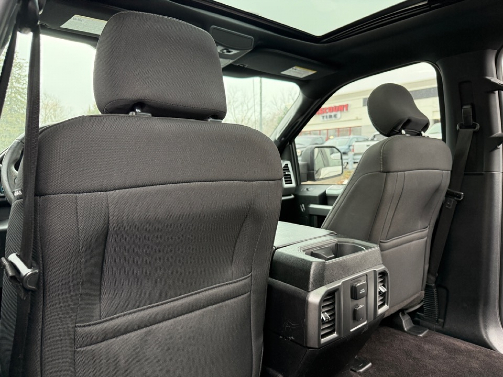 2016 Ford F-150 XLT, 39342, Photo