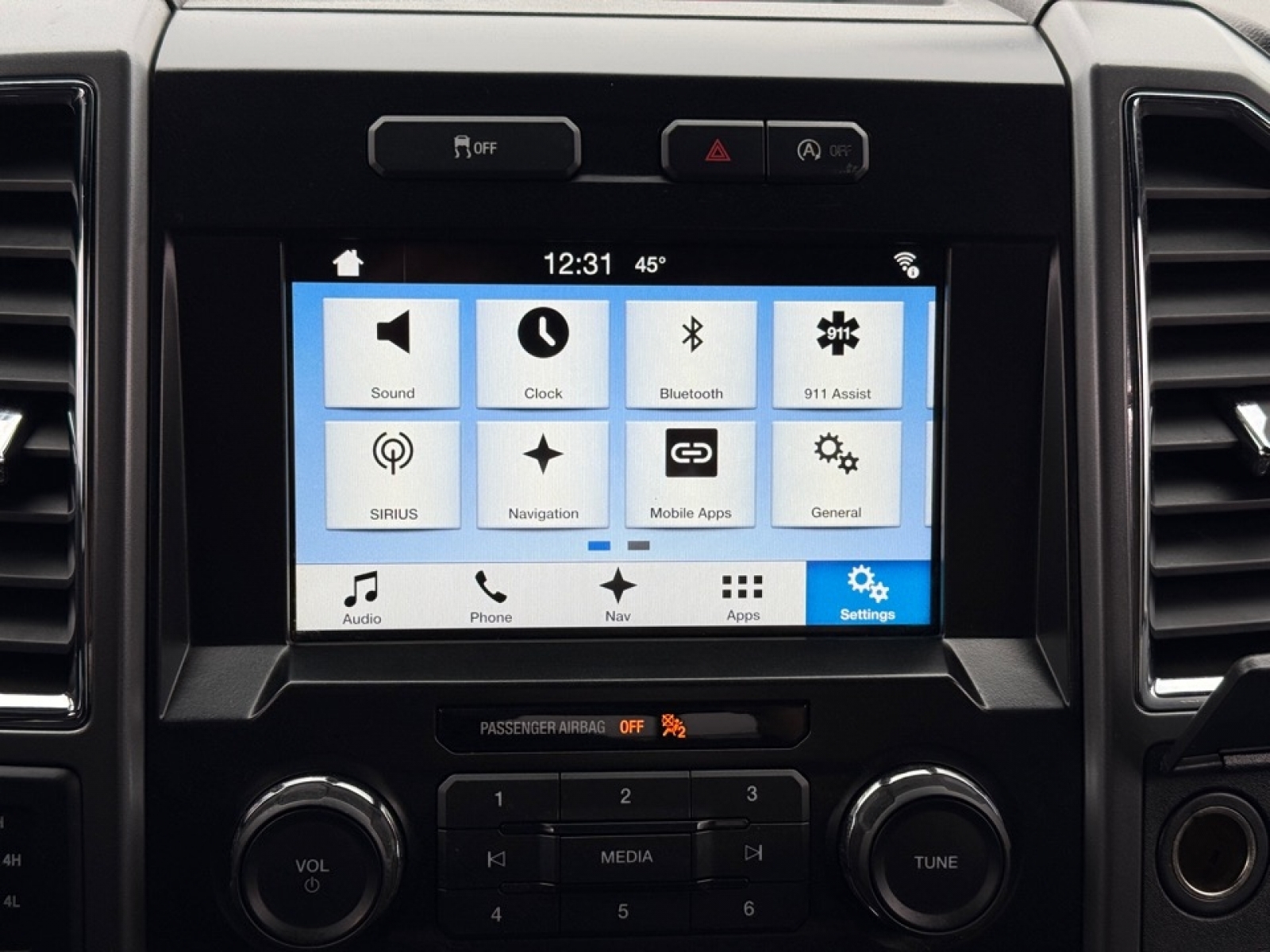 2016 Ford F-150 XLT, 39342, Photo