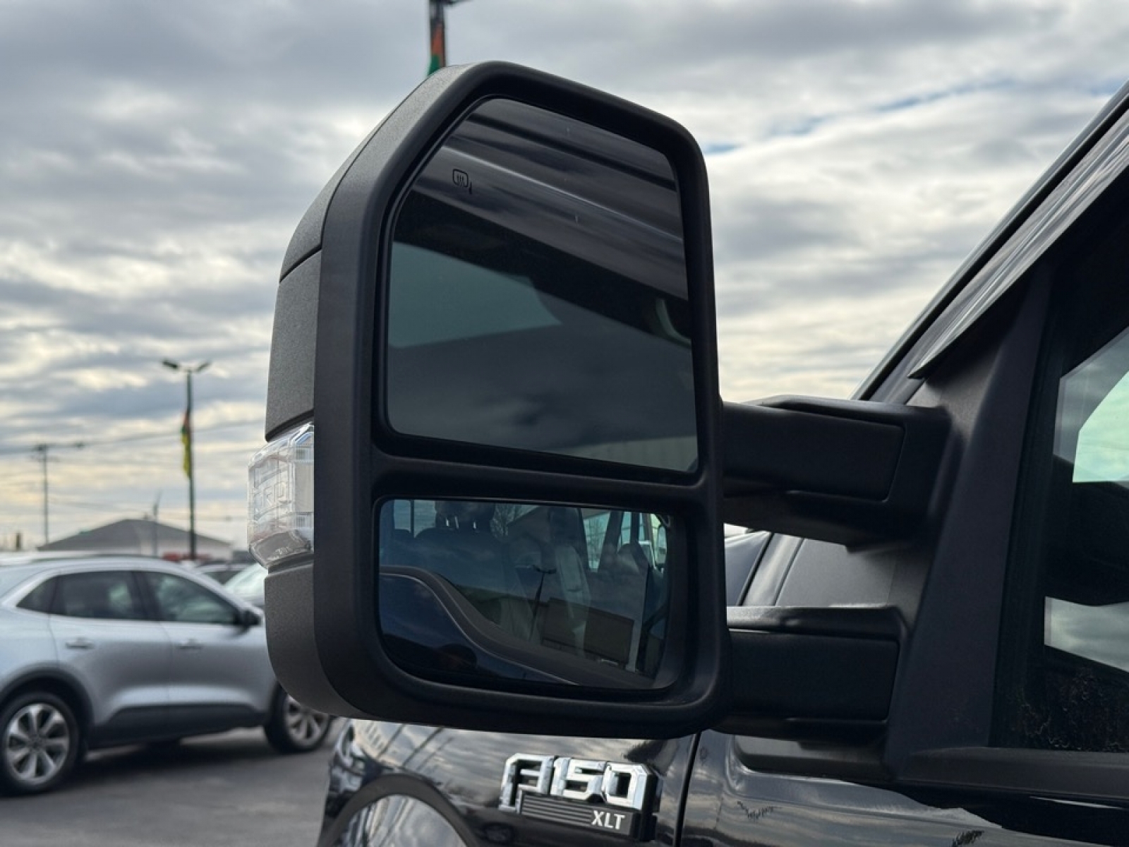 2016 Ford F-150 XLT, 39652, Photo