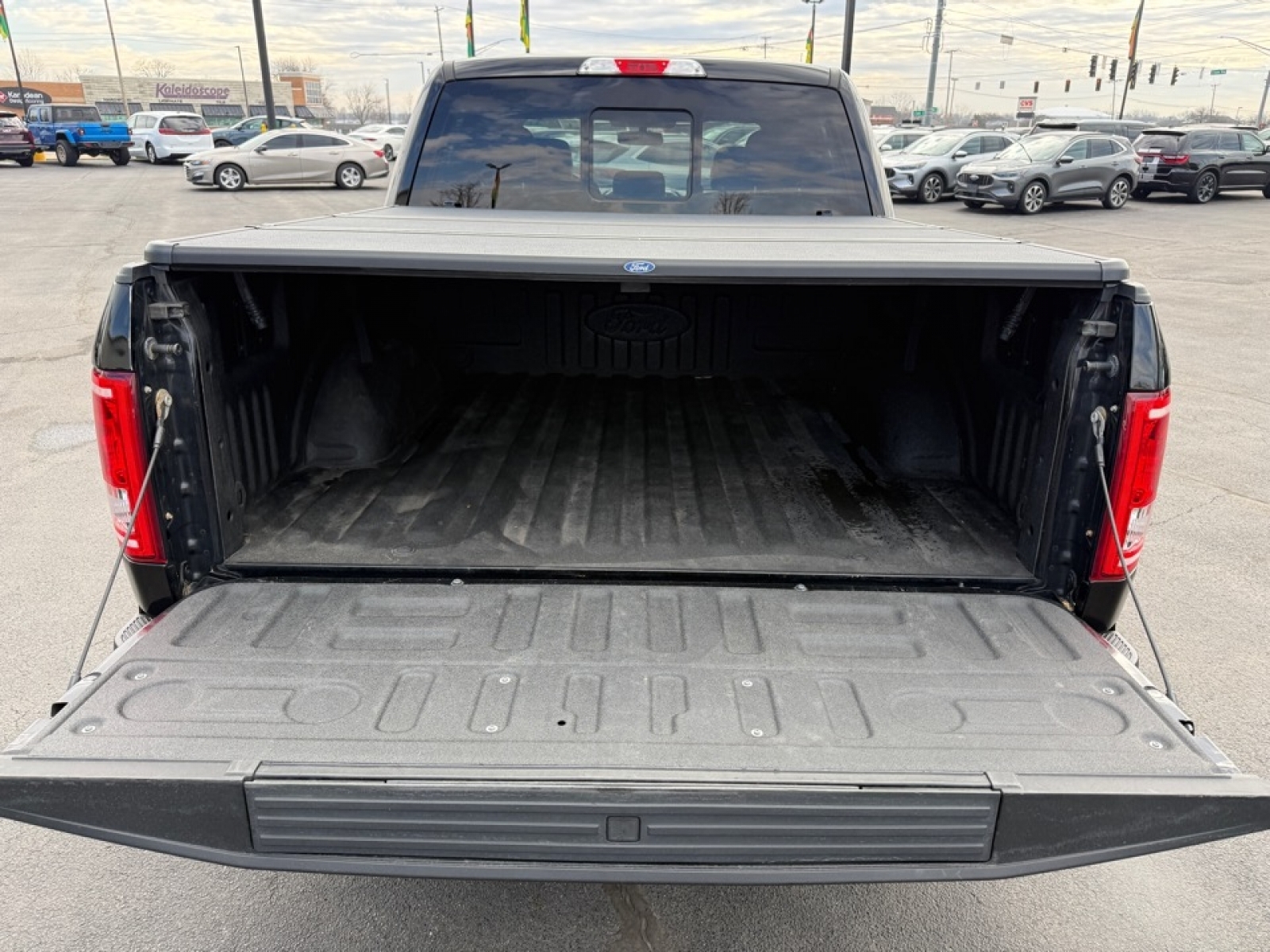 2016 Ford F-150 XLT, 39652, Photo