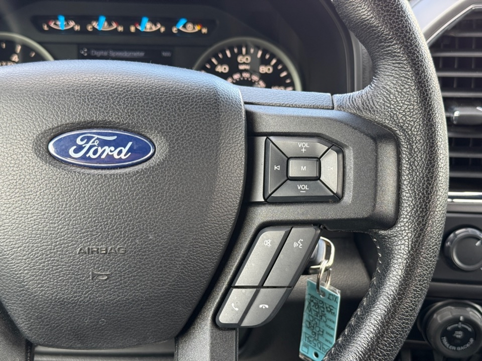 2016 Ford F-150 XLT, 39652, Photo
