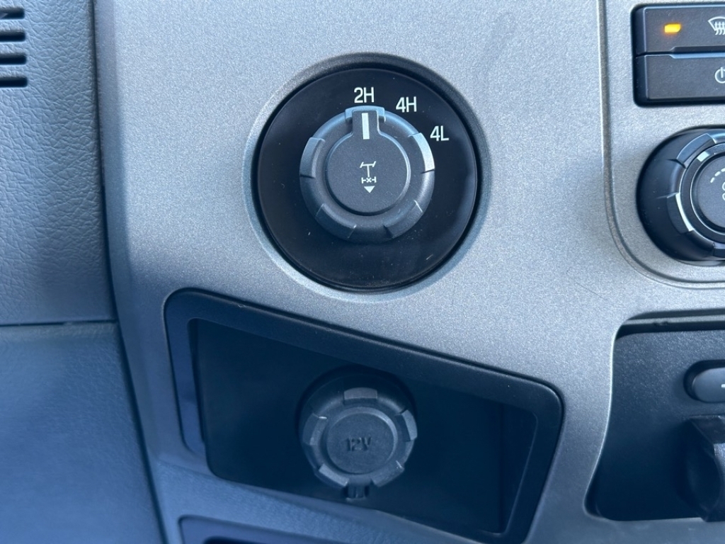 2016 Ford Super Duty F-250 Pickup XLT, 36504, Photo