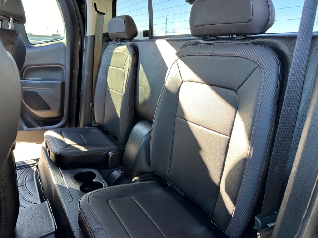 2016 GMC Canyon 4WD SLE, 36107, Photo
