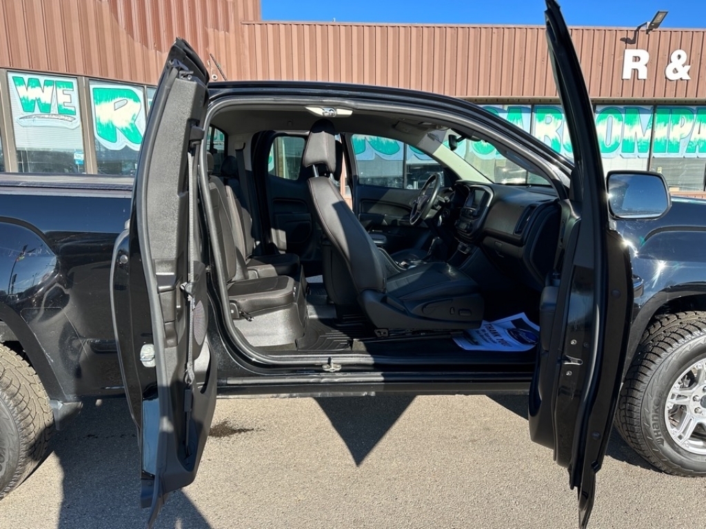 2016 GMC Canyon 4WD SLE, 36107, Photo