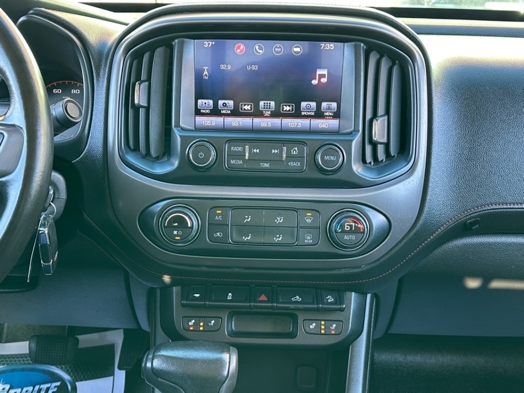 2016 GMC Canyon 4WD SLE, 36107, Photo