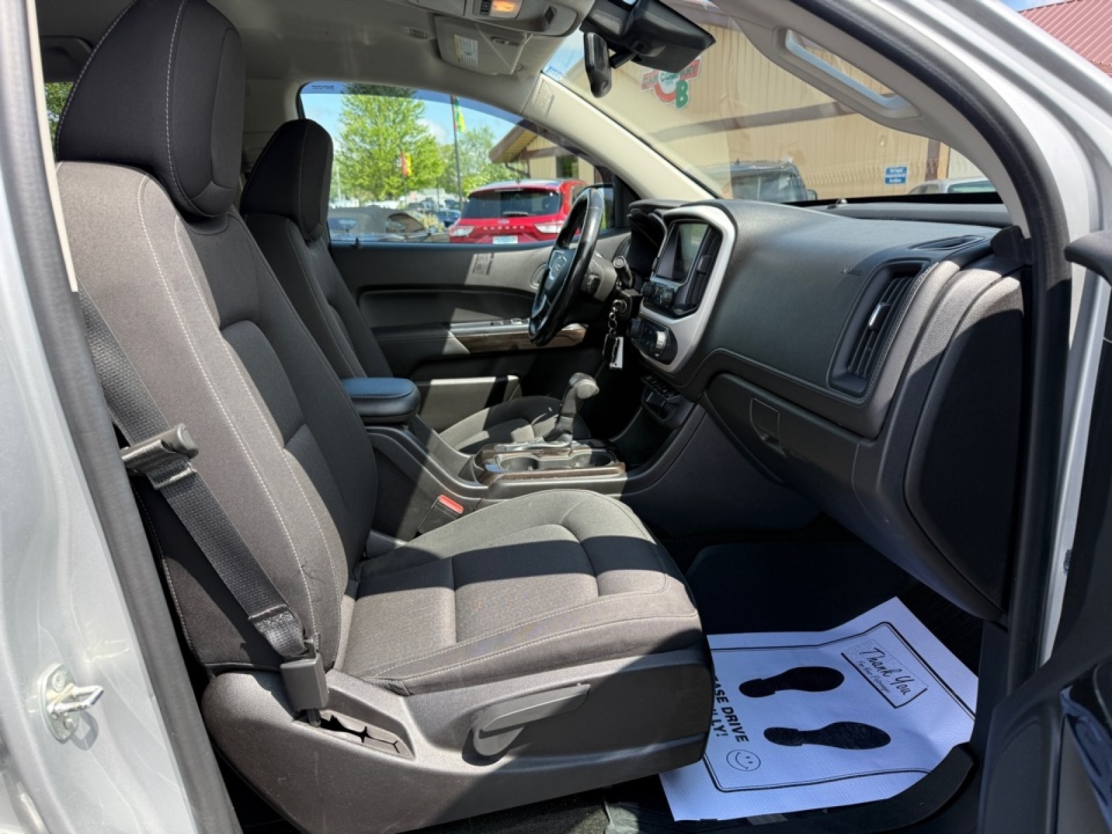 2016 GMC Canyon SLE, 39826, Photo