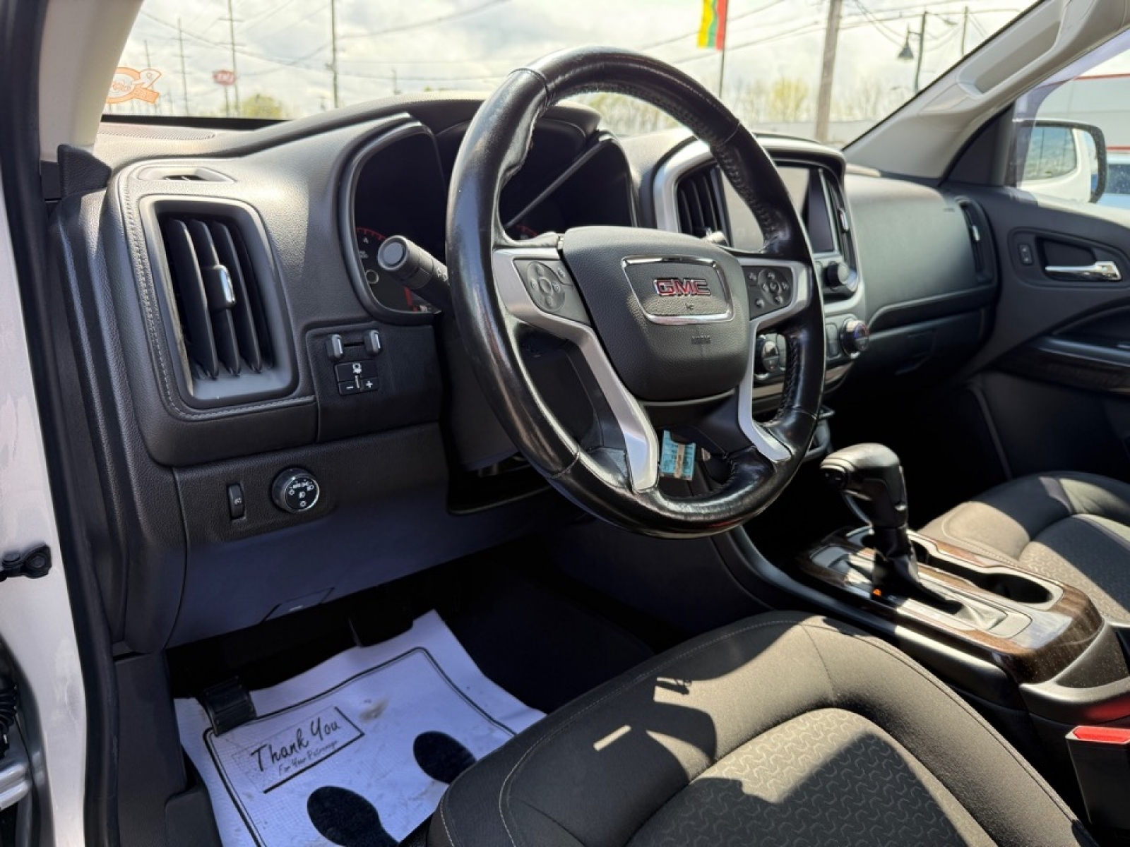 2016 GMC Canyon SLE, 39826, Photo