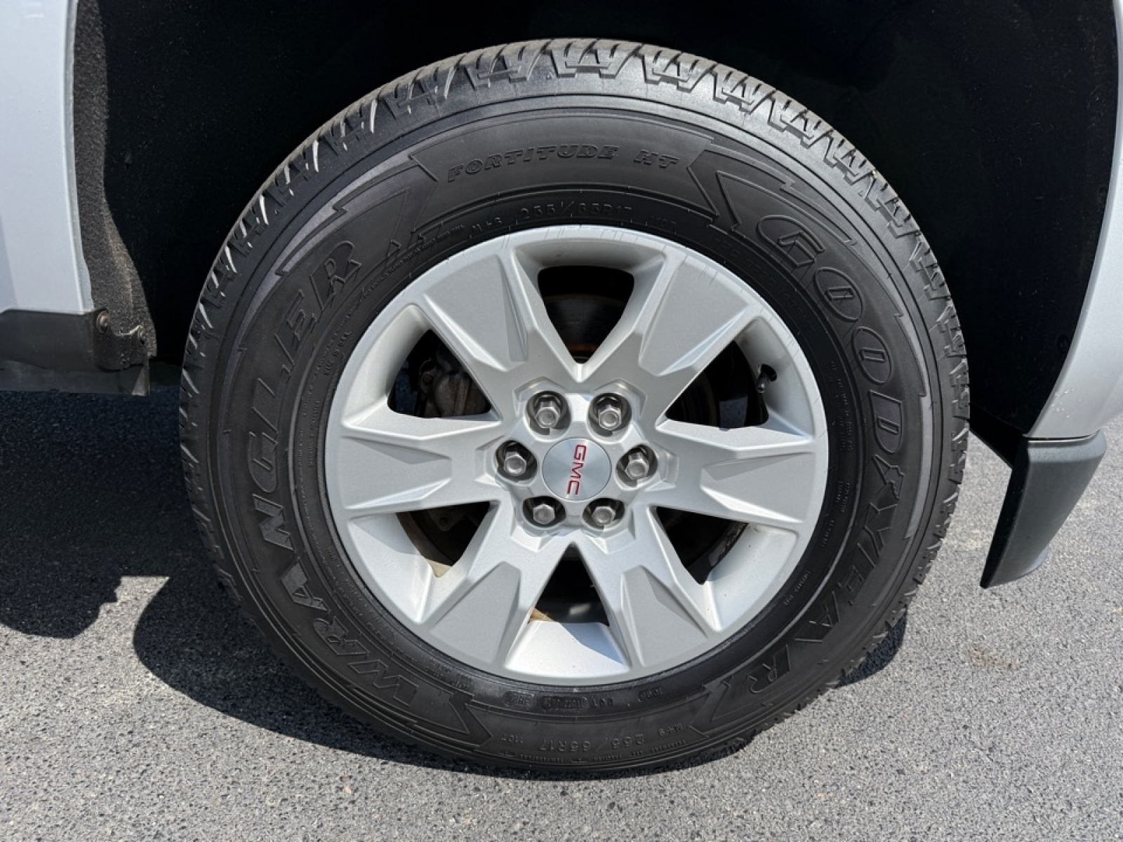 2016 GMC Canyon SLE, 39826, Photo