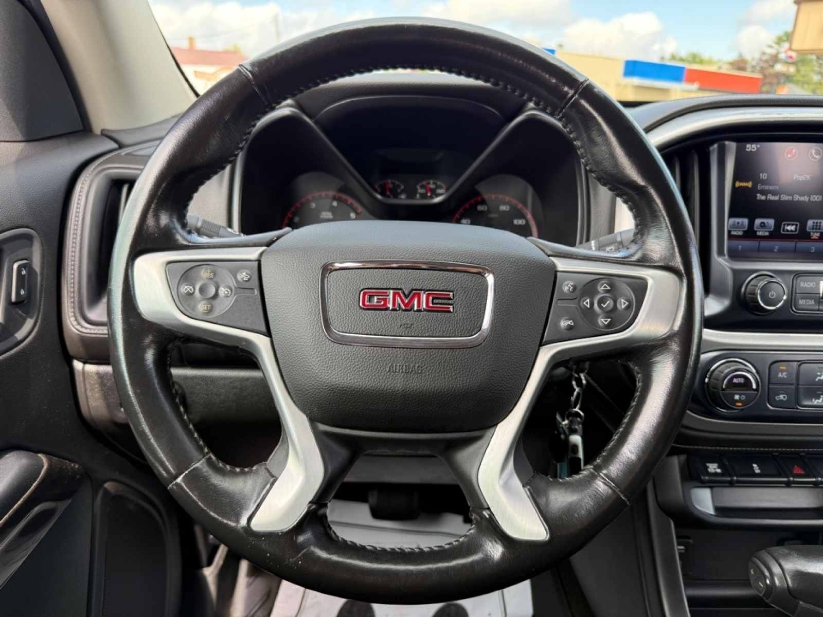 2016 GMC Canyon SLE, 39826, Photo