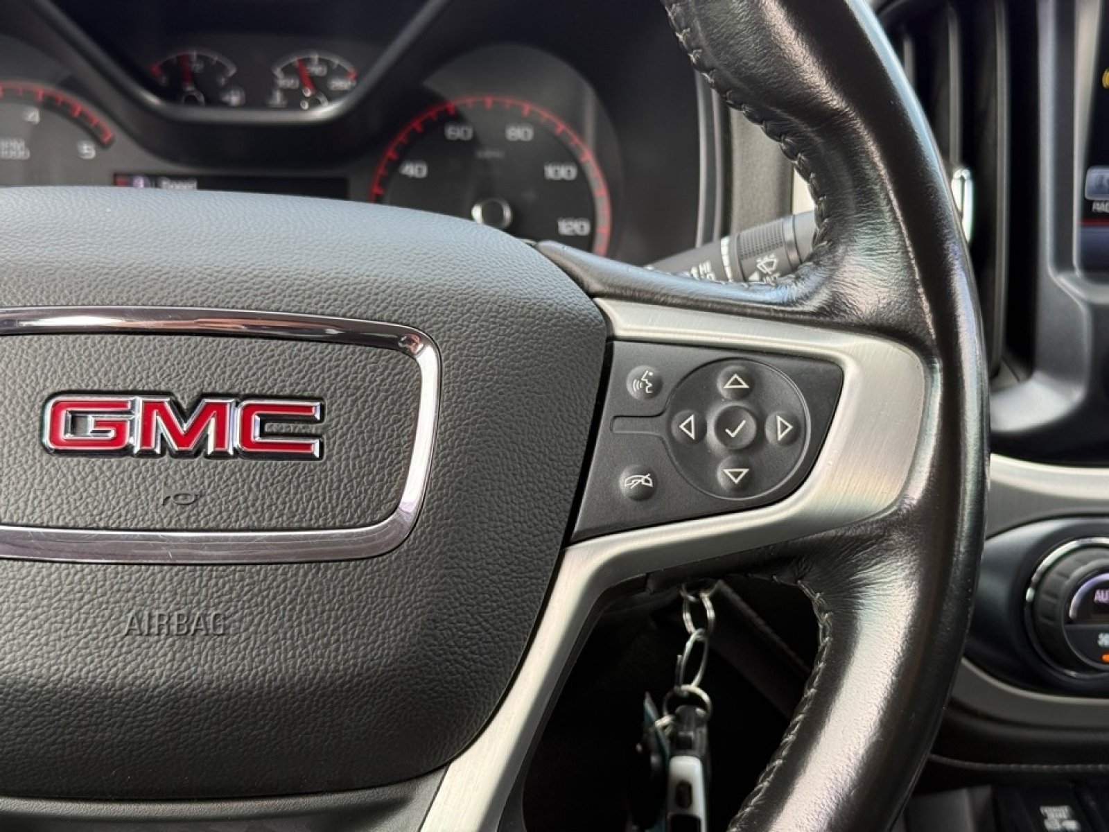 2016 GMC Canyon SLE, 39826, Photo