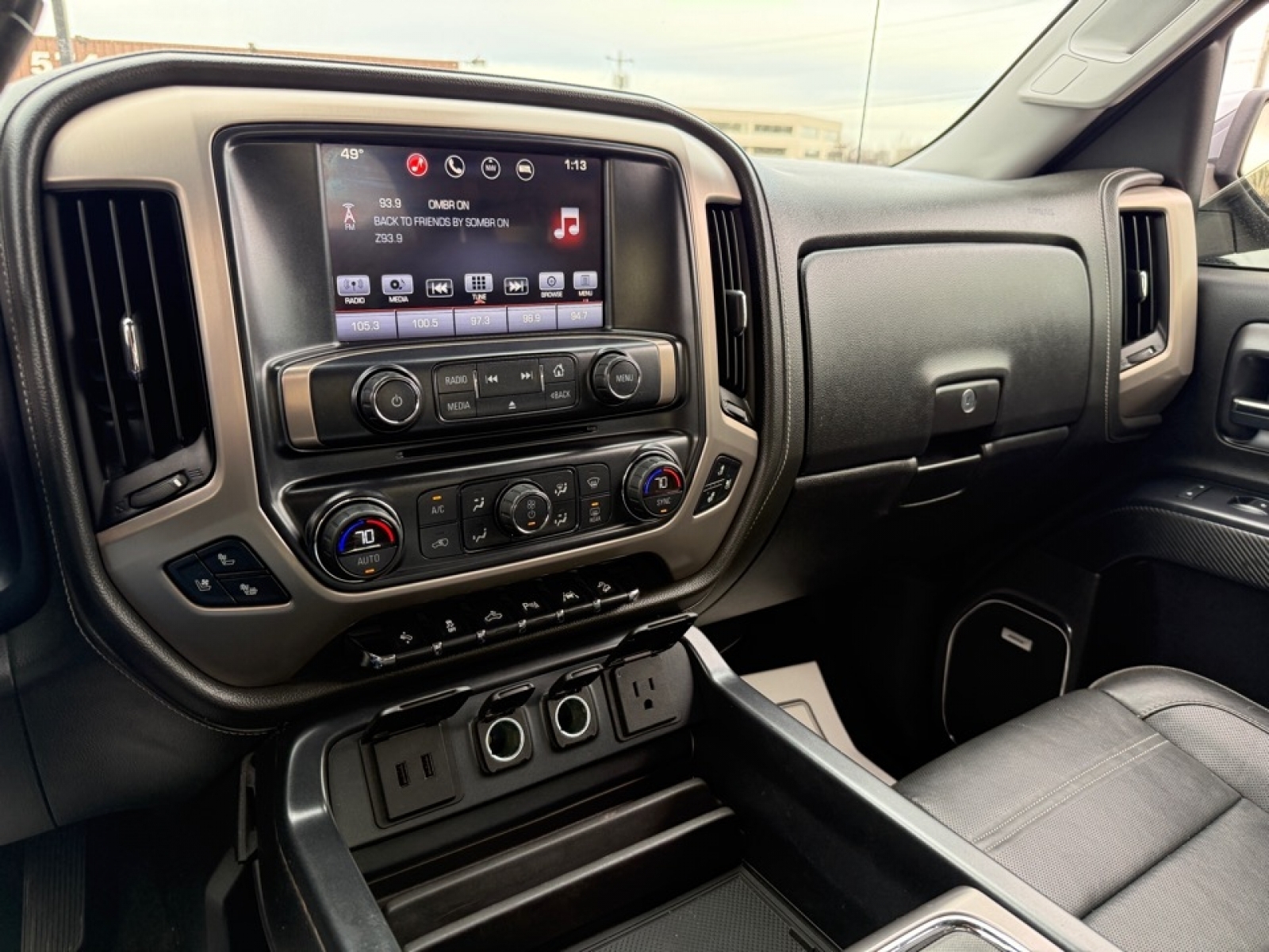 2016 GMC Sierra 1500 Denali, 38567X, Photo