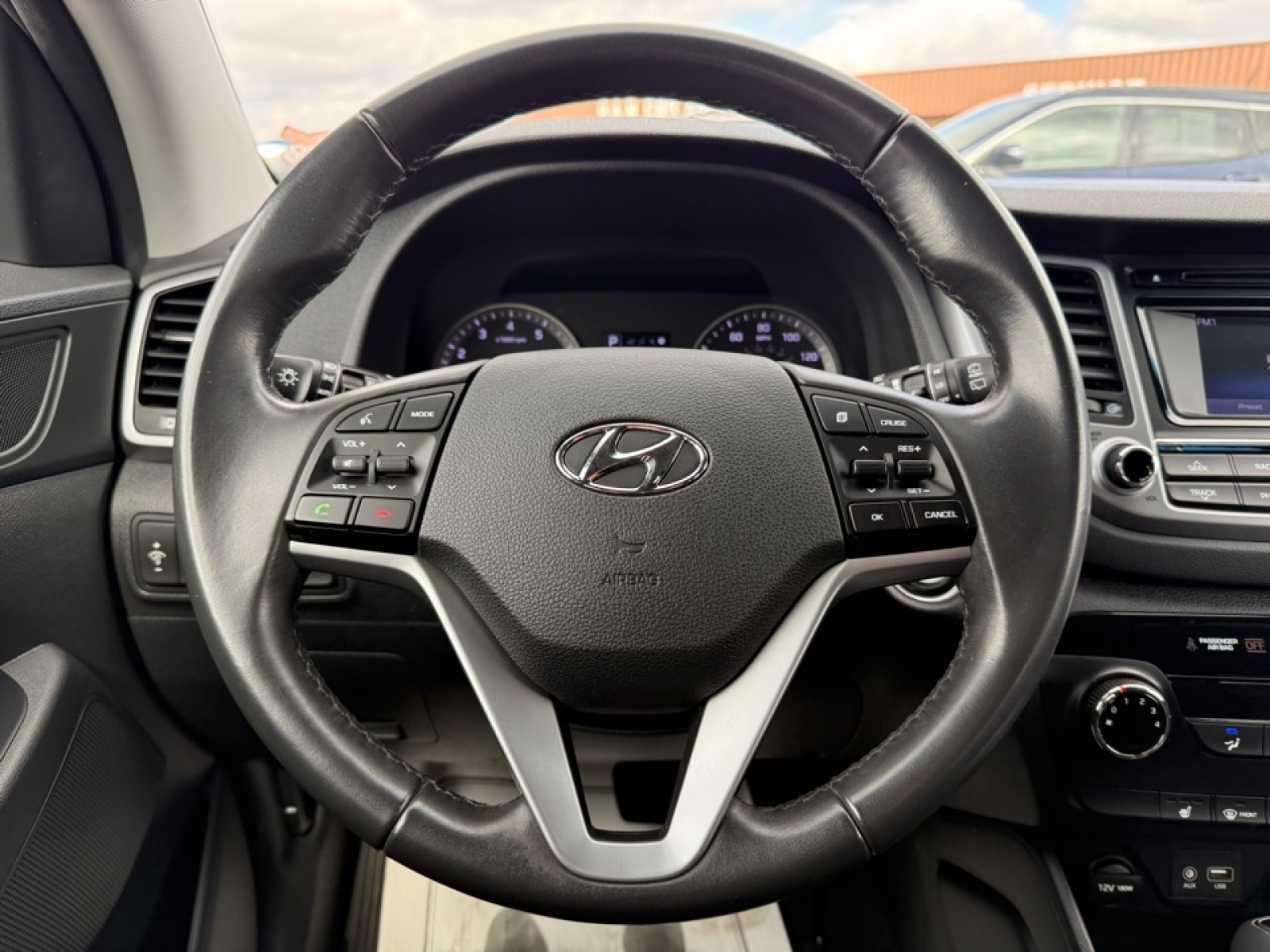 2016 Hyundai Tucson Sport, 39353, Photo
