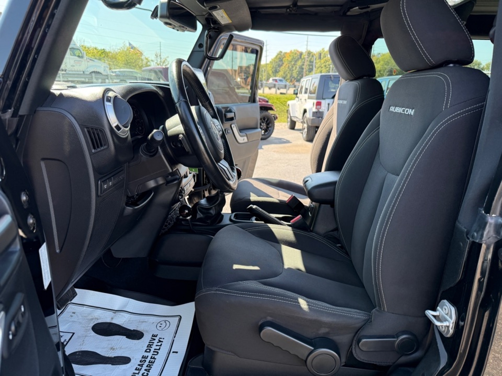 2016 Jeep Wrangler Rubicon photo 13