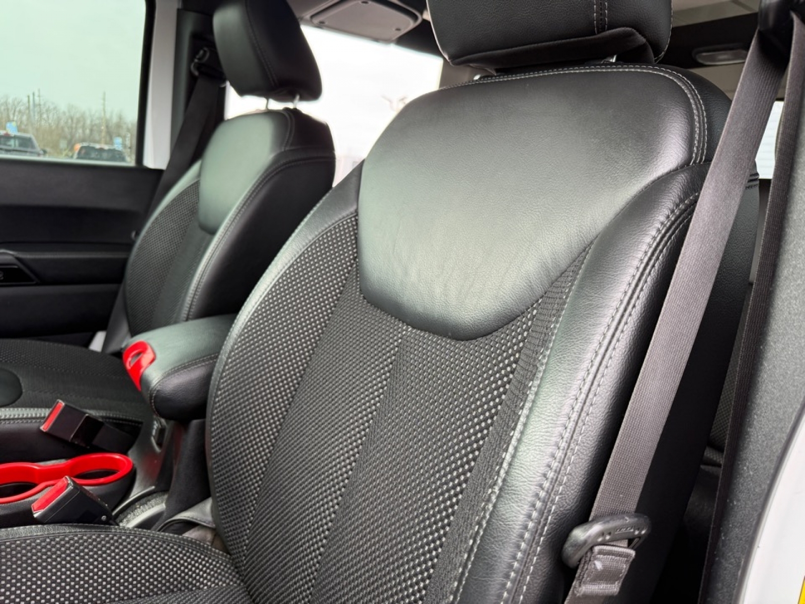 2016 Jeep Wrangler Unlimited Backcountry, 39422, Photo