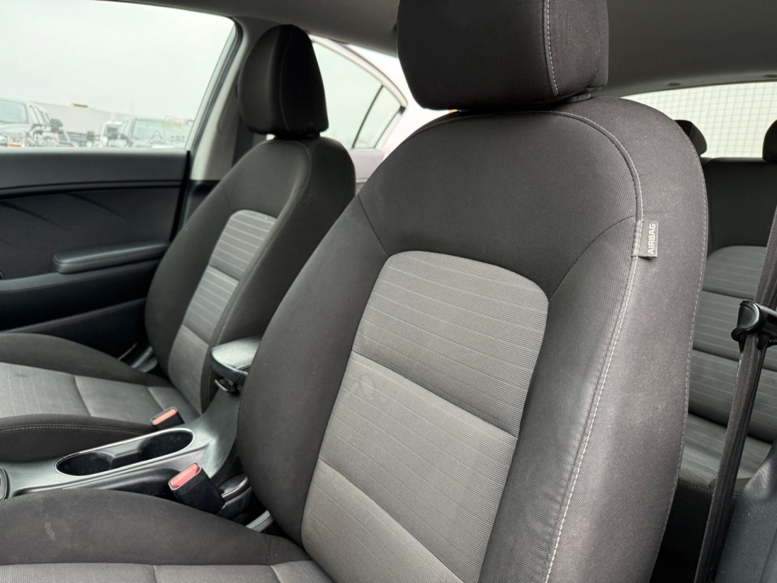 2016 Kia Forte LX, 39283, Photo