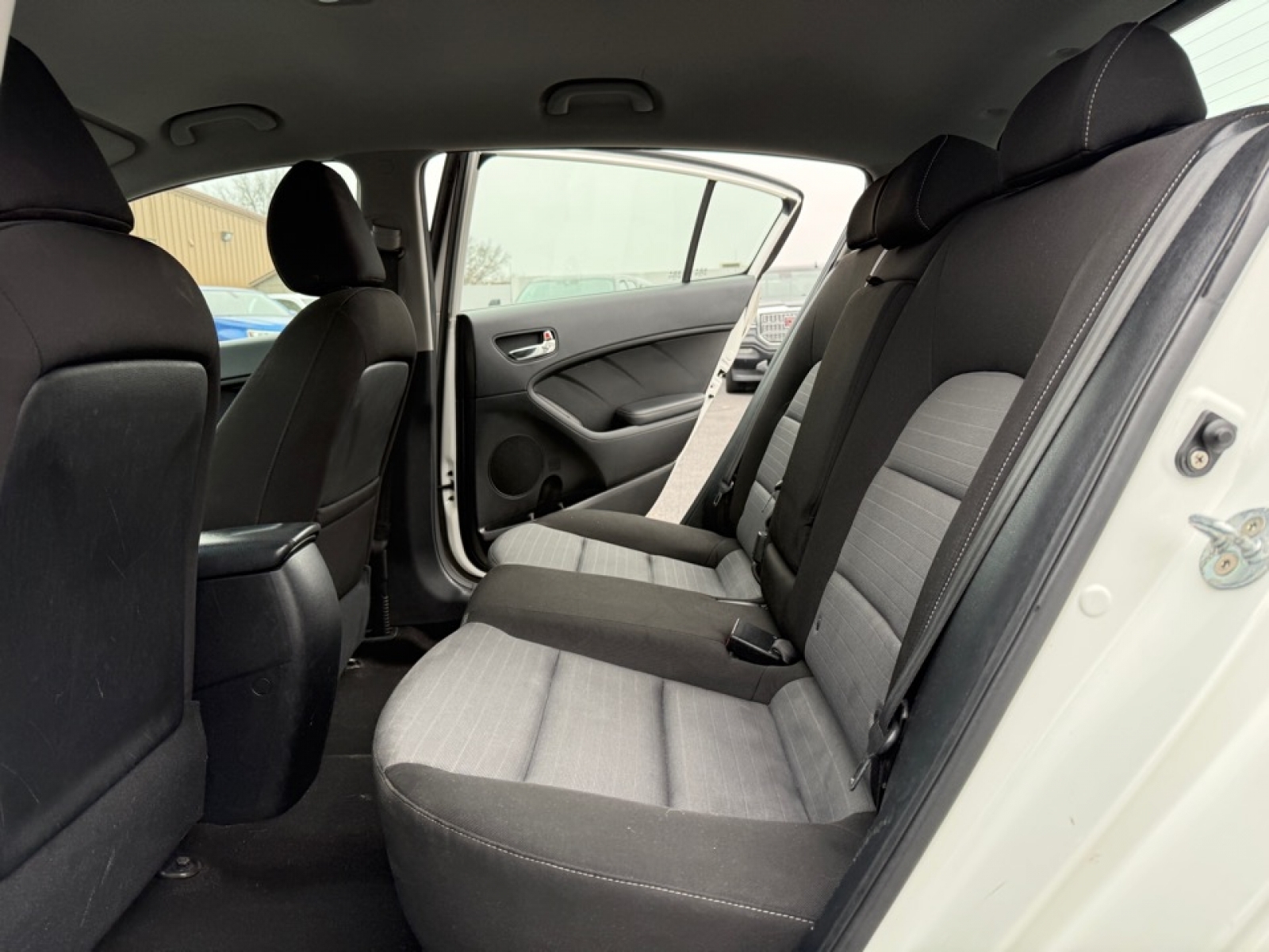 2016 Kia Forte LX, 39283, Photo