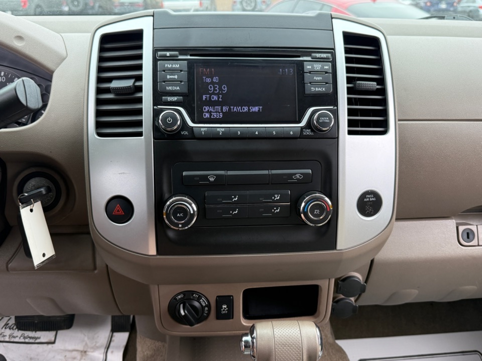 2016 Nissan Frontier SV, 39482, Photo