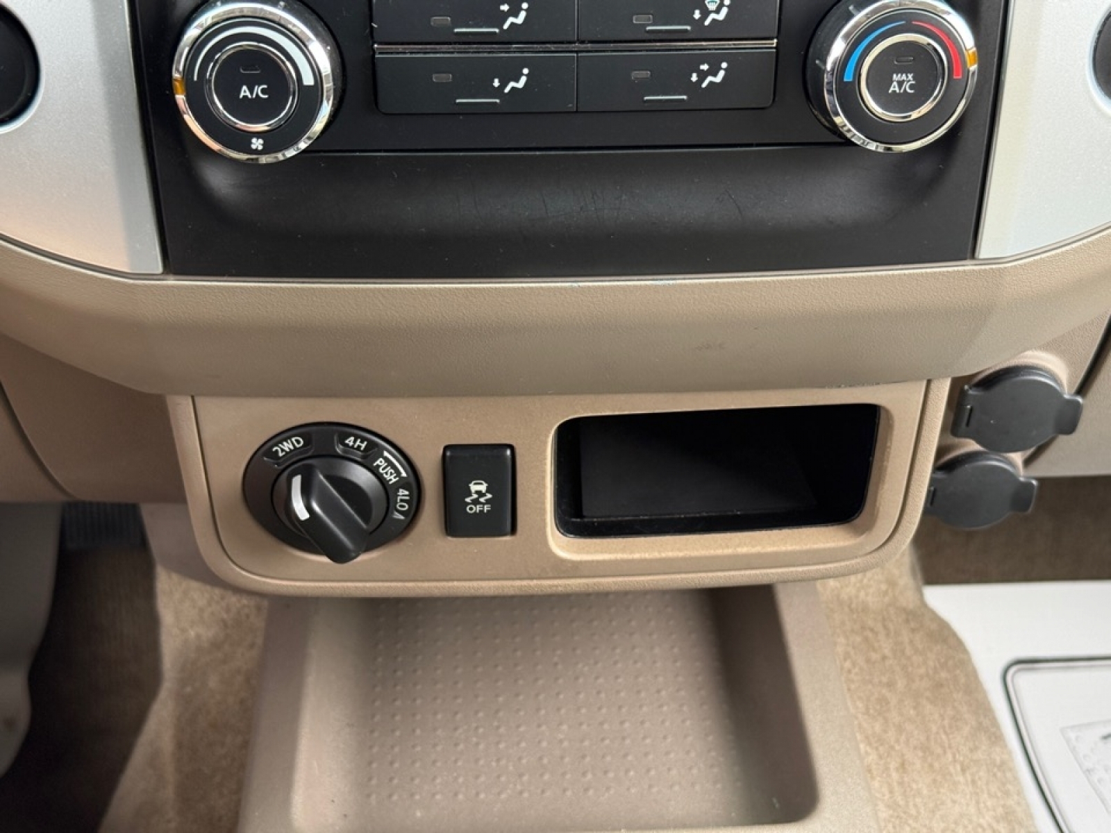 2016 Nissan Frontier SV, 39482, Photo