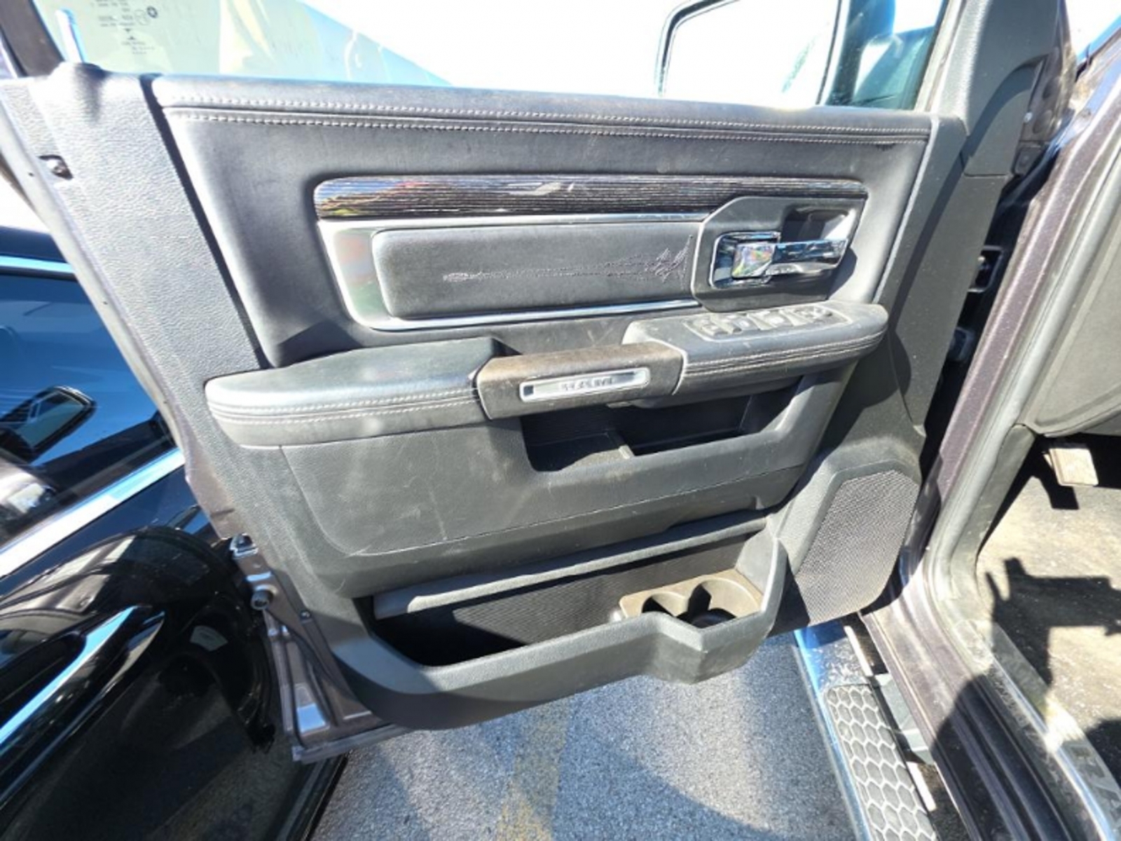 2016 Ram 1500 Longhorn Limited, 39703, Photo