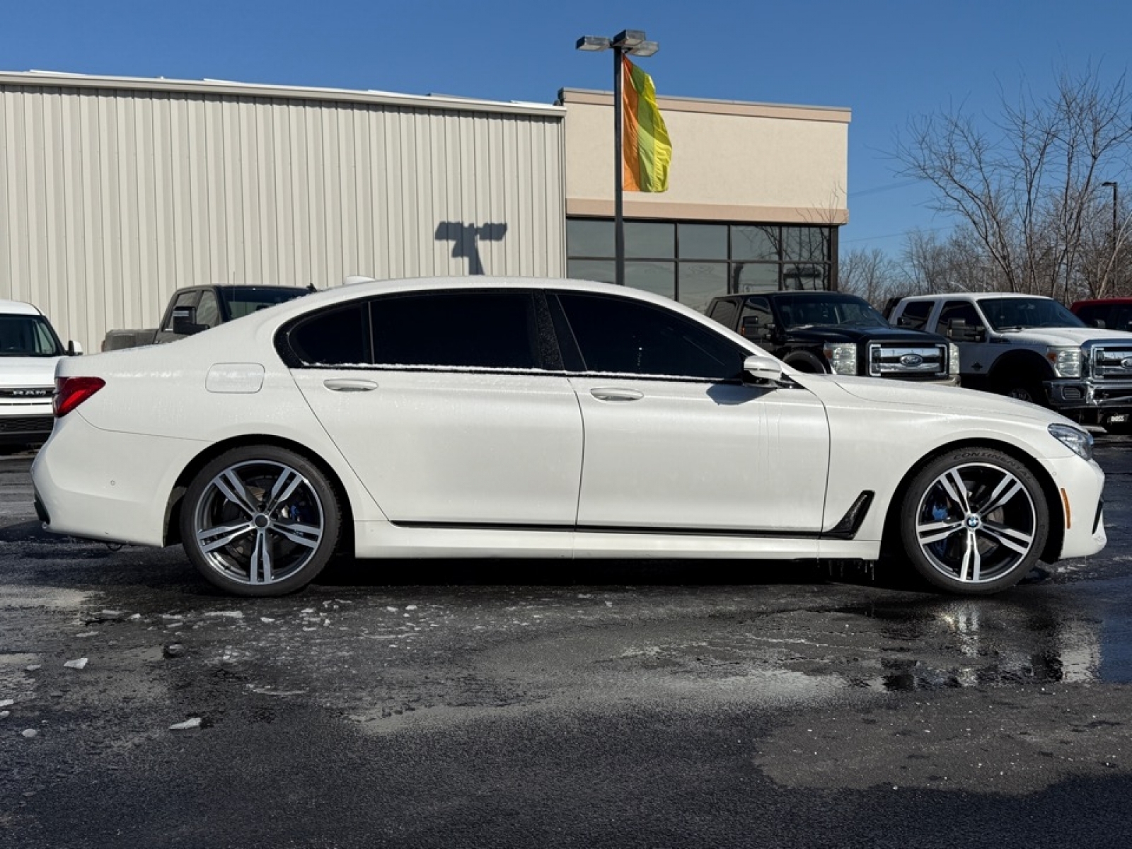 2017 BMW 750i 750i Sedan, 37900, Photo
