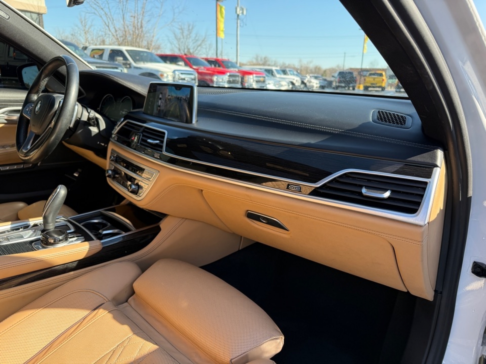 2017 BMW 750i 750i Sedan, 37900, Photo
