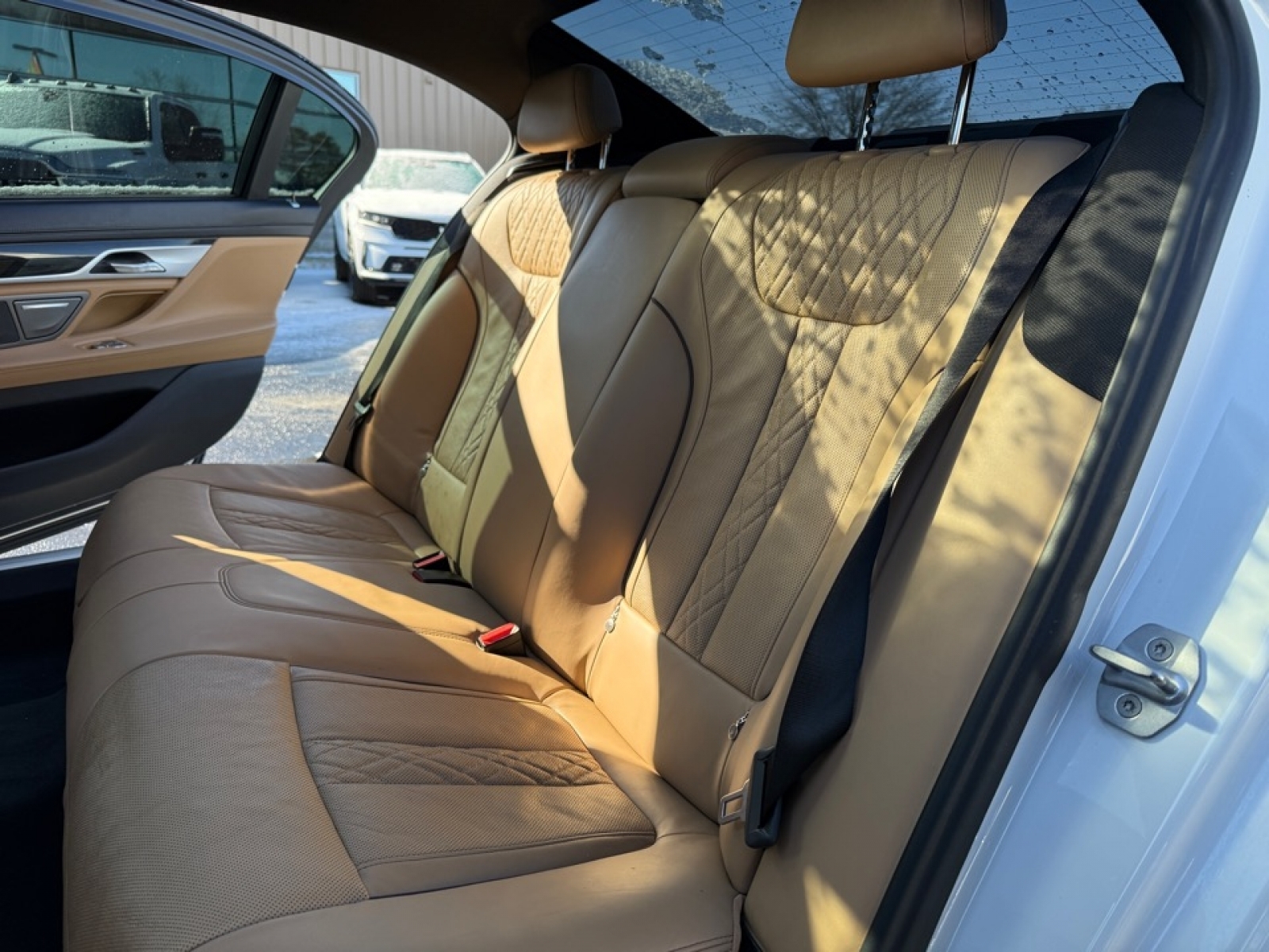 2017 BMW 750i 750i Sedan, 37900, Photo