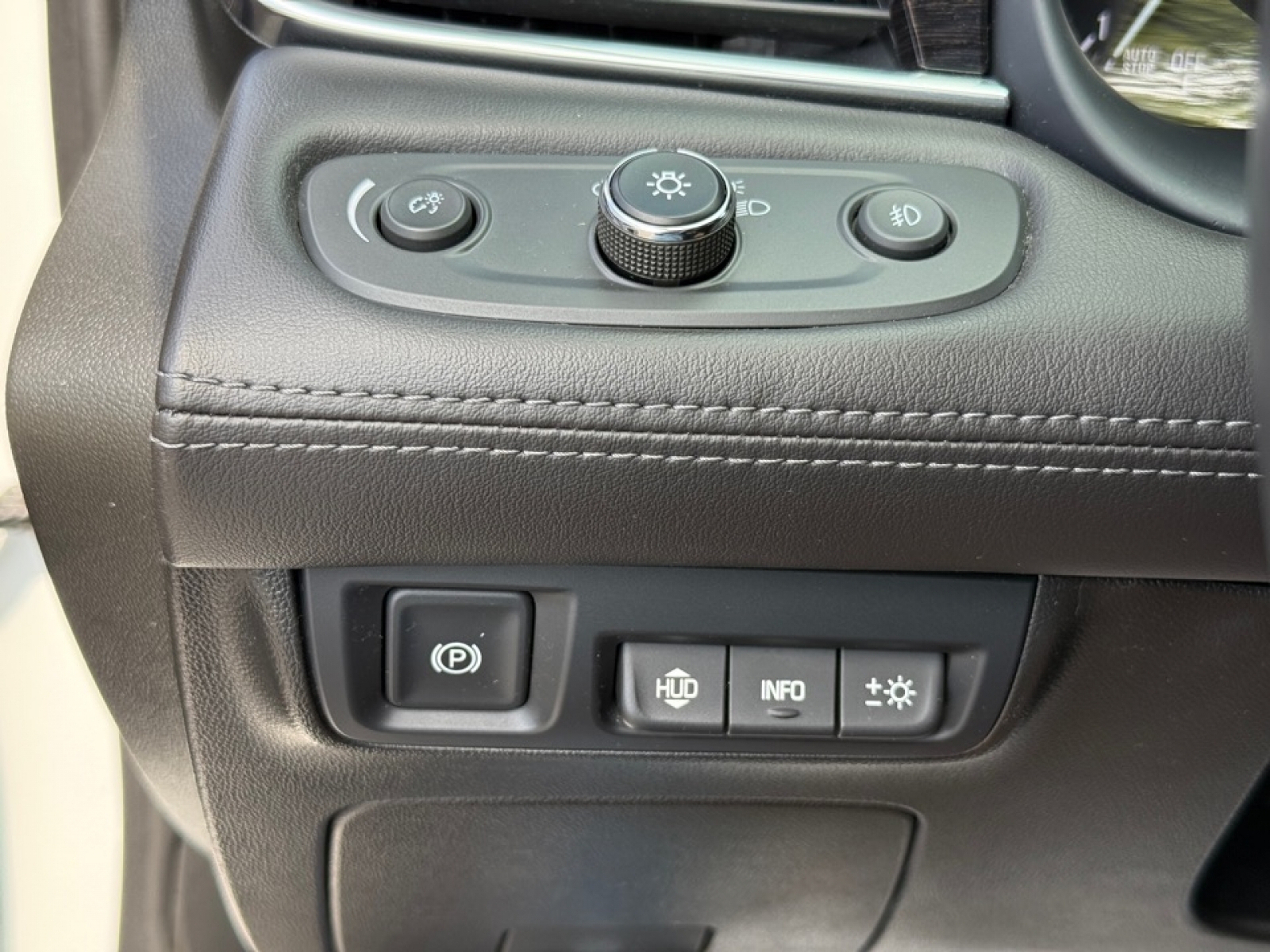 2017 Buick LaCrosse Premium, 38789, Photo