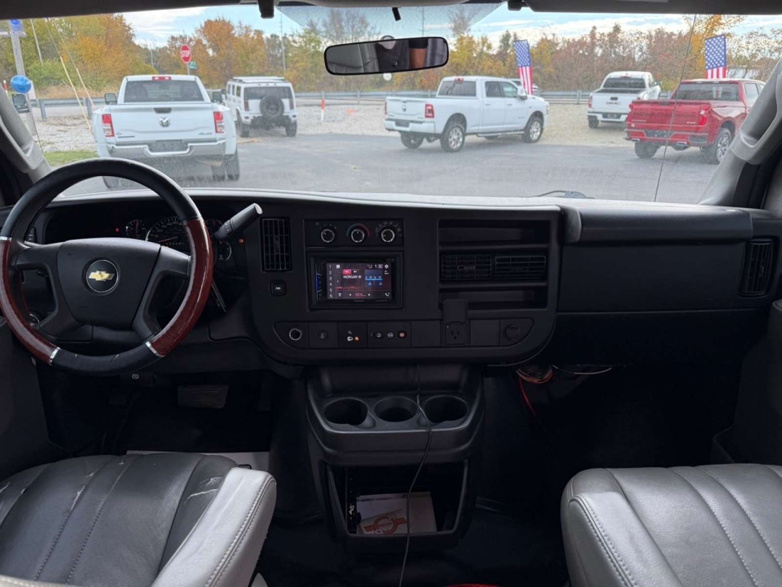 2017 Chevrolet Express 2500 Work Van, 38951A, Photo