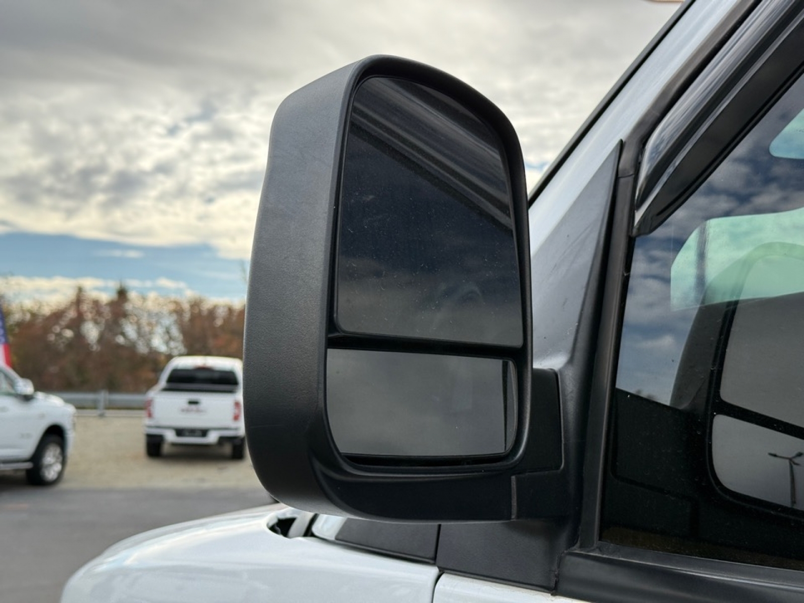 2017 Chevrolet Express 2500 Work Van, 38951A, Photo