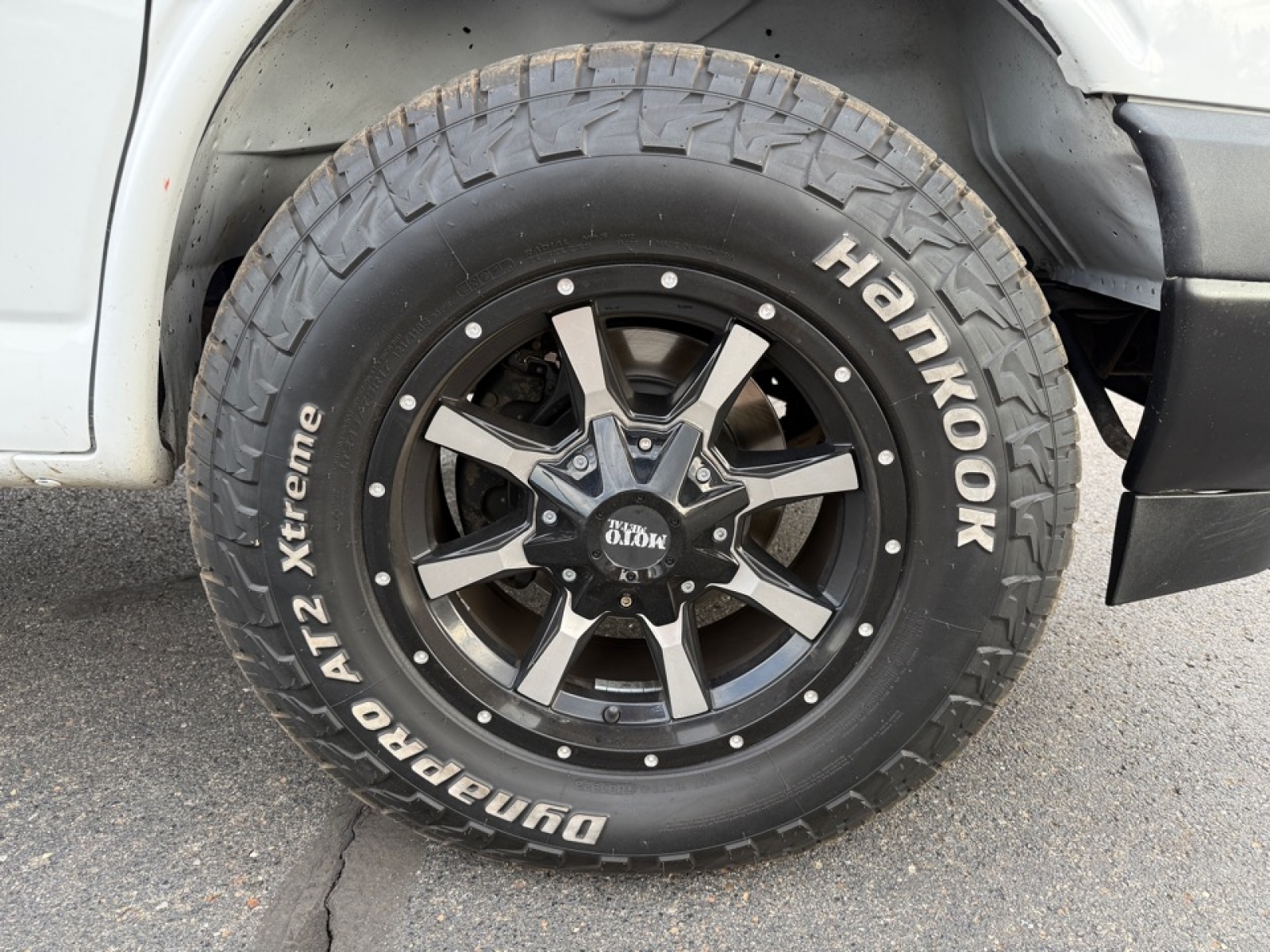 2017 Chevrolet Express 2500 Work Van, 38951A, Photo