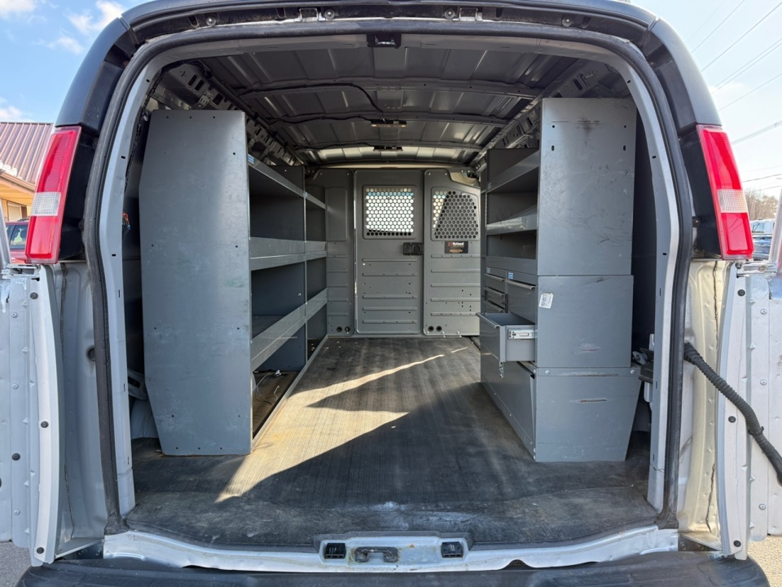 2017 Chevrolet Express 2500 Work Van, 39446, Photo