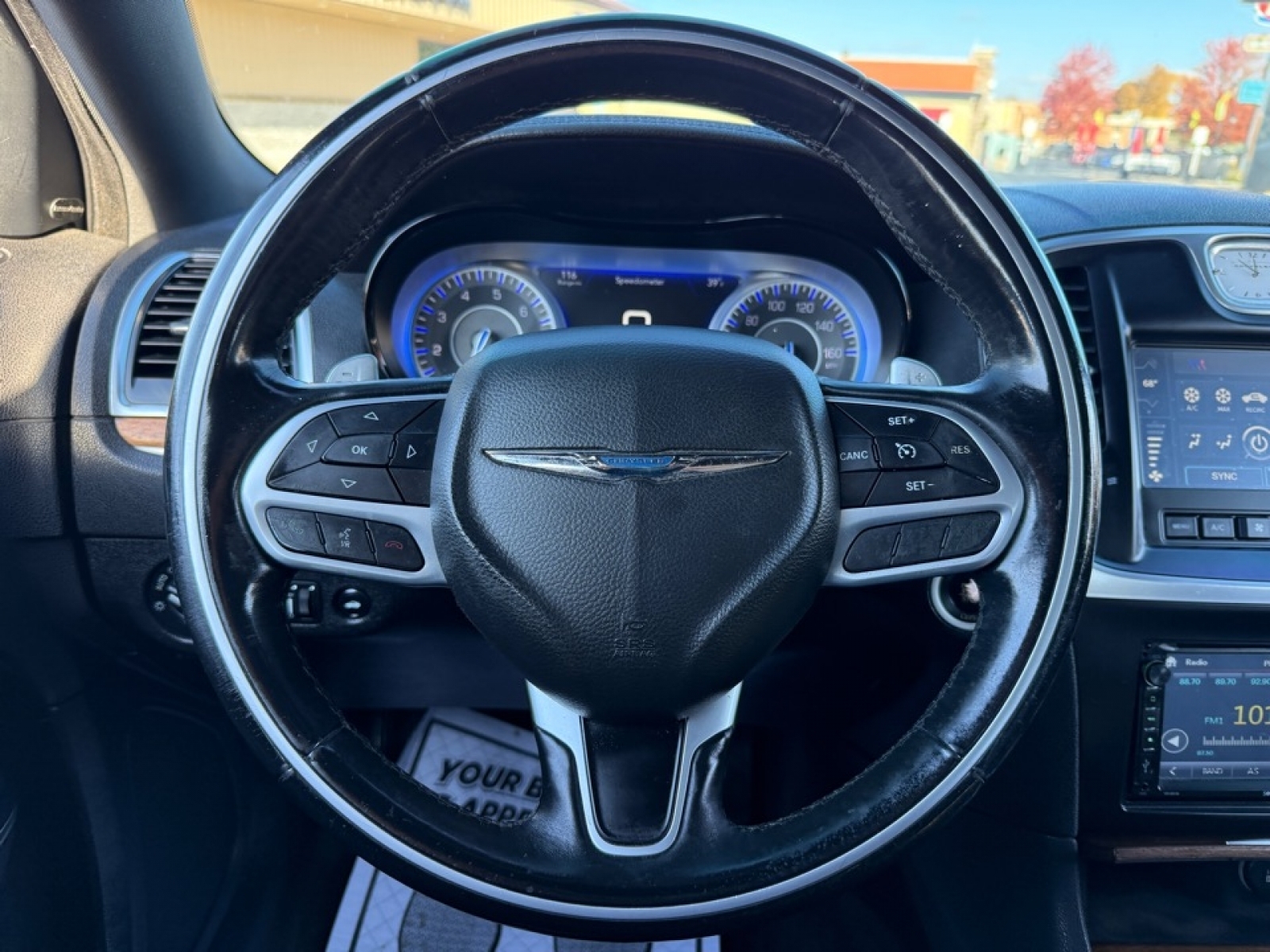 2017 Chrysler 300 C Platinum, 38829A, Photo