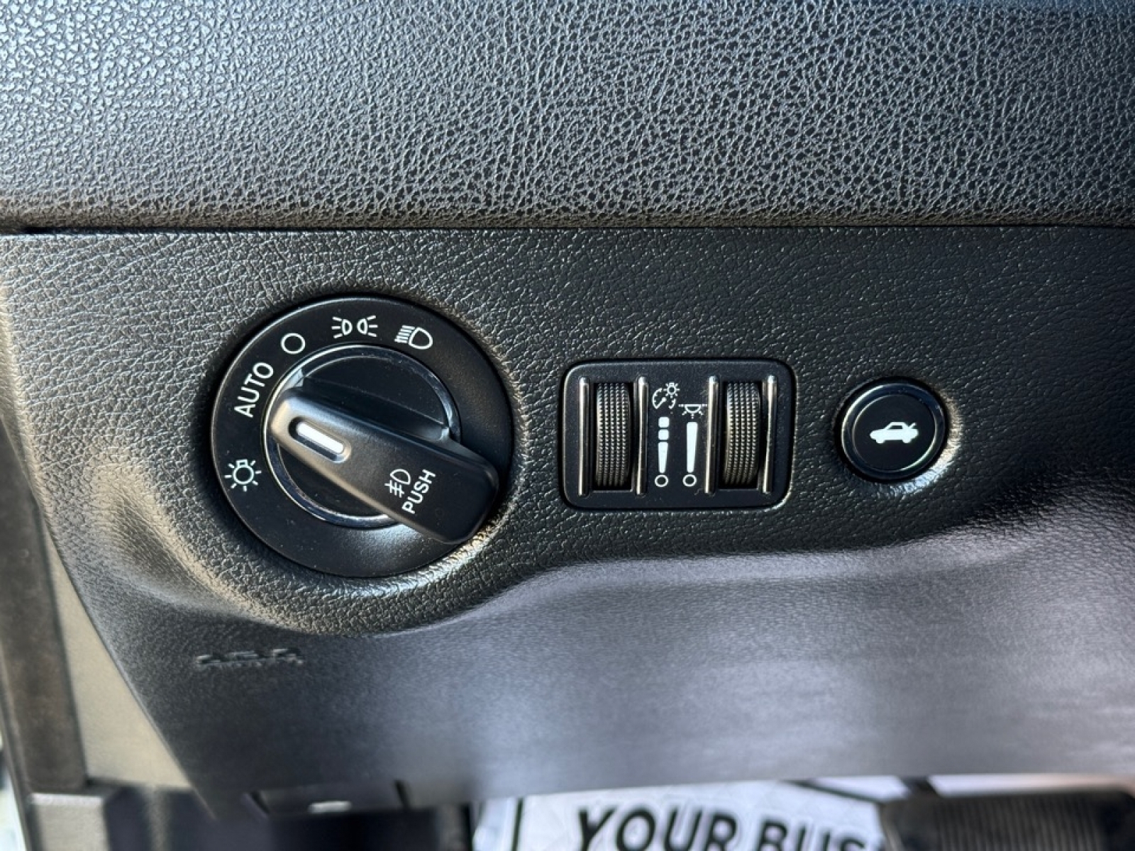 2017 Chrysler 300 C Platinum, 38829A, Photo