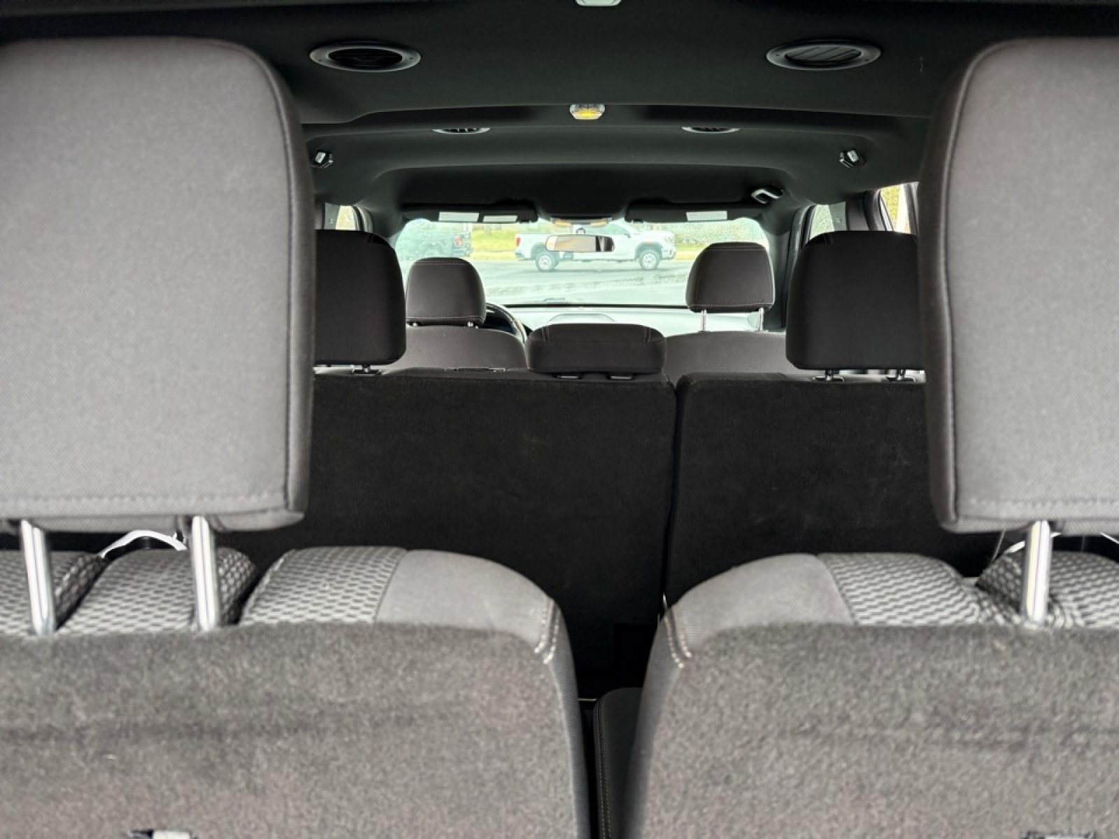 2017 Ford Explorer XLT, 39389, Photo