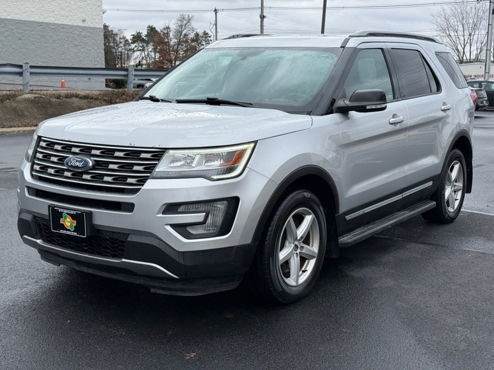2017 Ford Explorer XLT, 39389, Photo