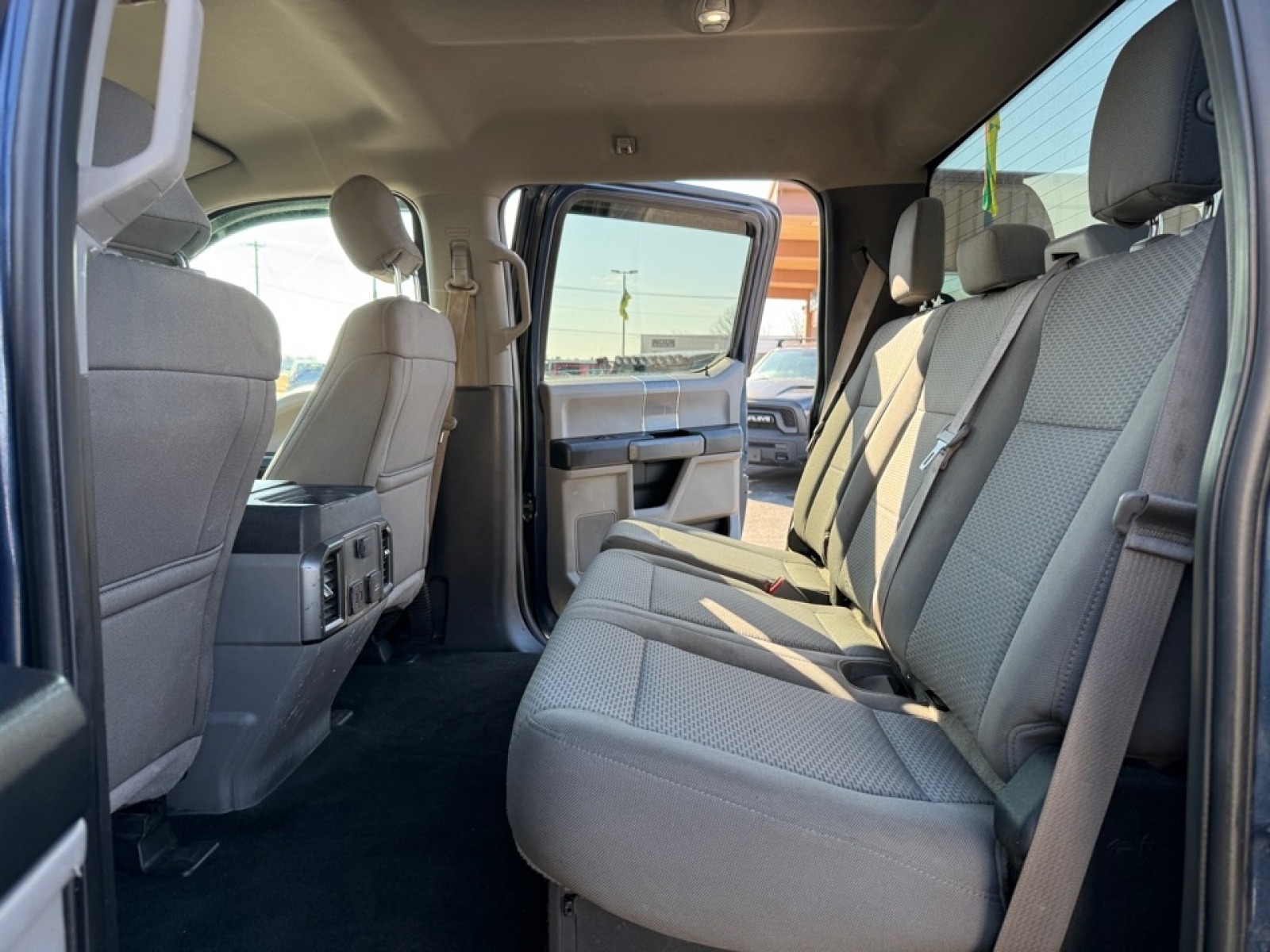 2017 Ford F-250 XLT, 39522, Photo