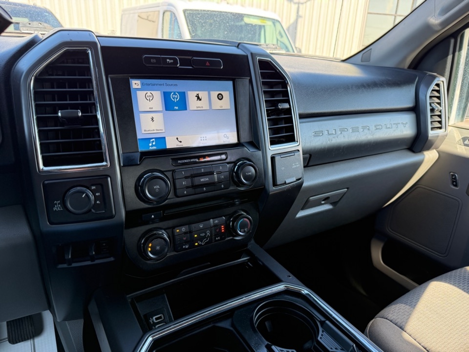 2017 Ford F-250 XLT, 39522, Photo