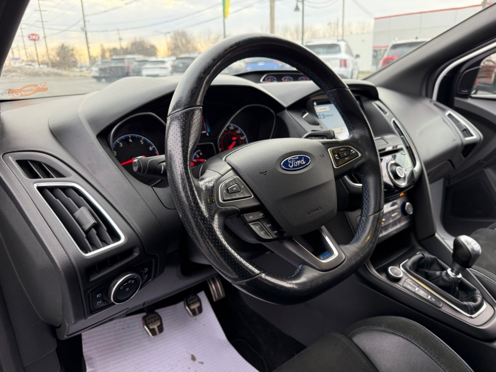 2017 Ford Focus RS RS Hatch, 39206A, Photo