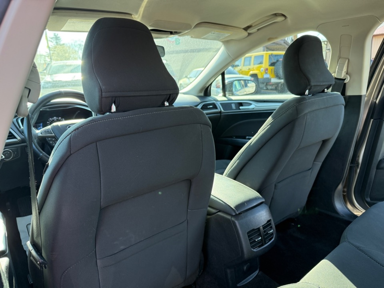 2017 Ford Fusion SE, 39780, Photo