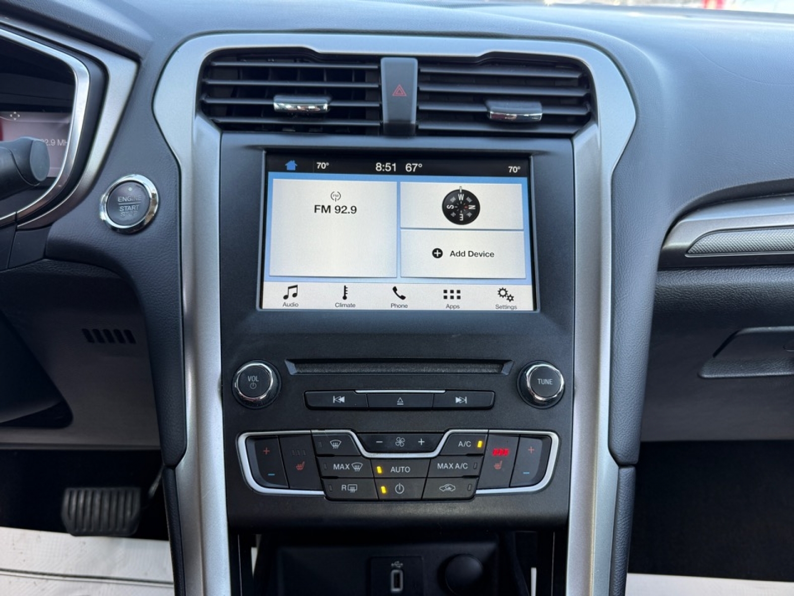 2017 Ford Fusion SE, 39780, Photo