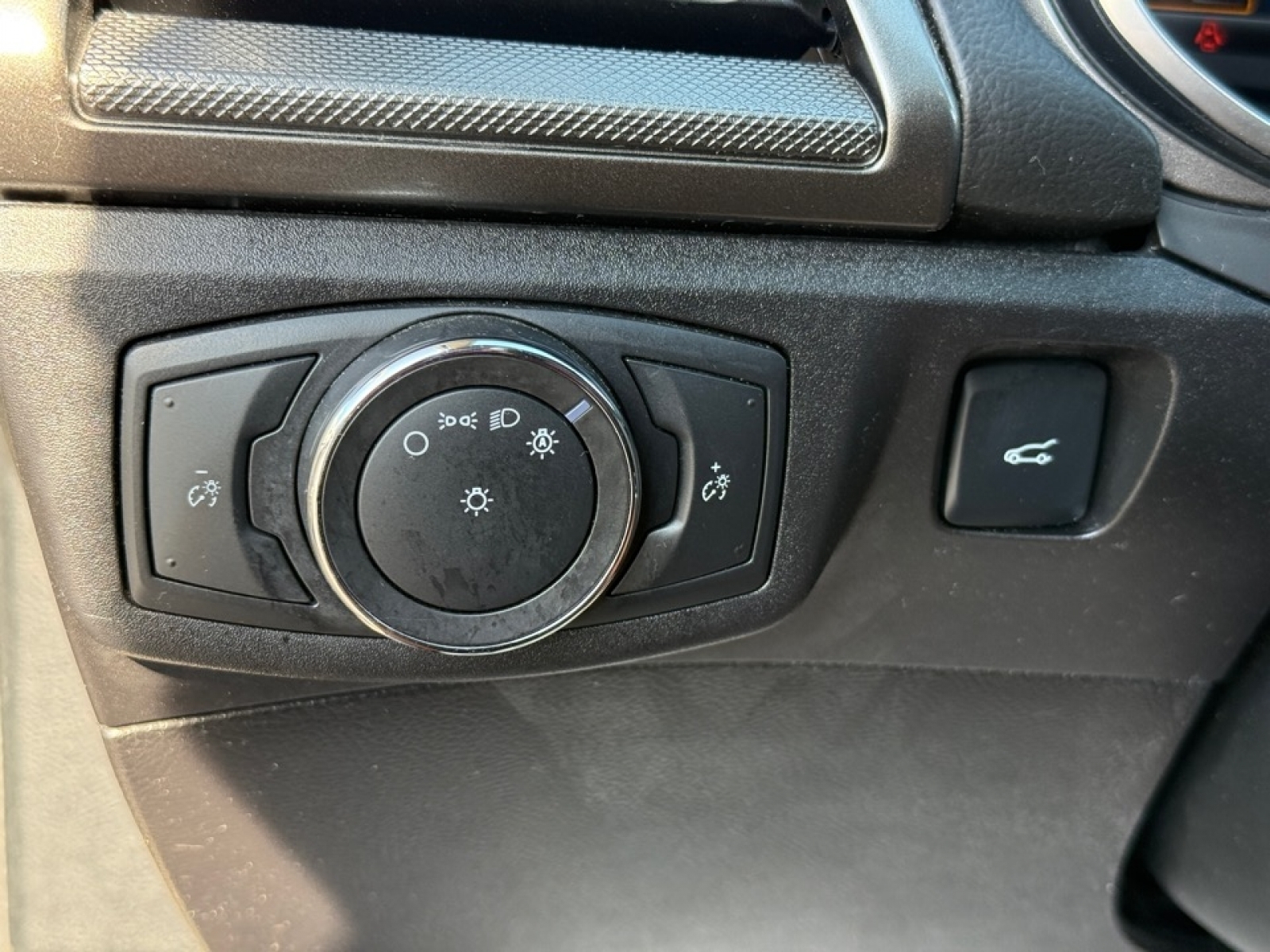 2017 Ford Fusion SE, 39780, Photo