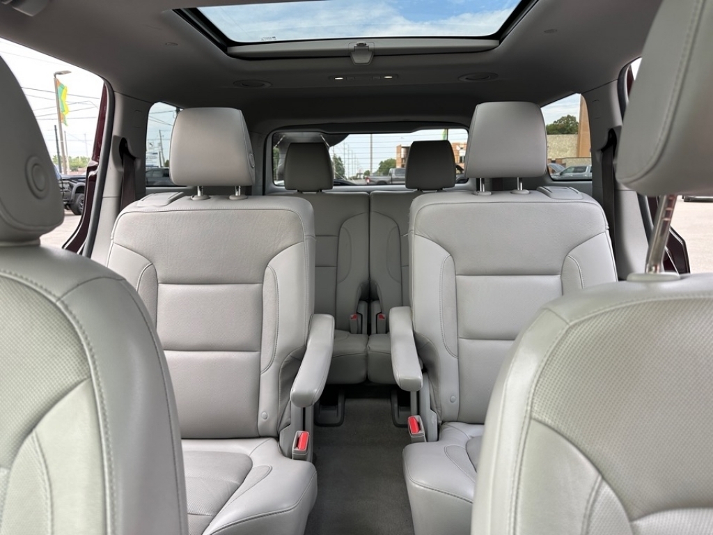 2017 GMC Acadia SLT, 36042, Photo