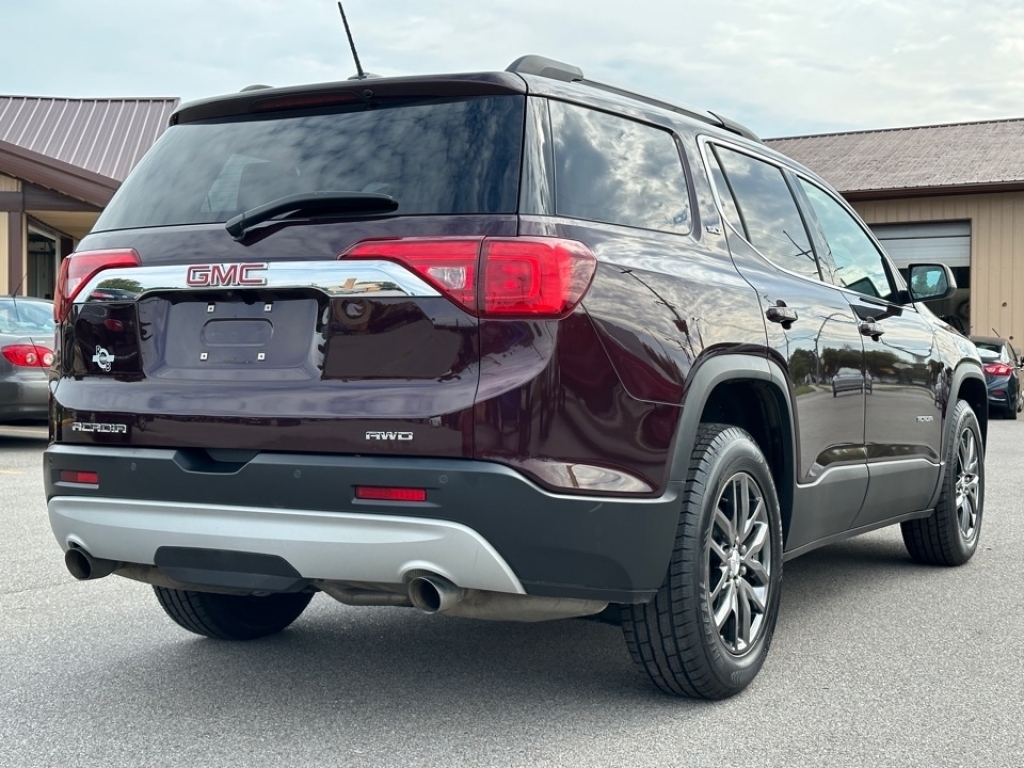2017 GMC Acadia SLT, 36042, Photo