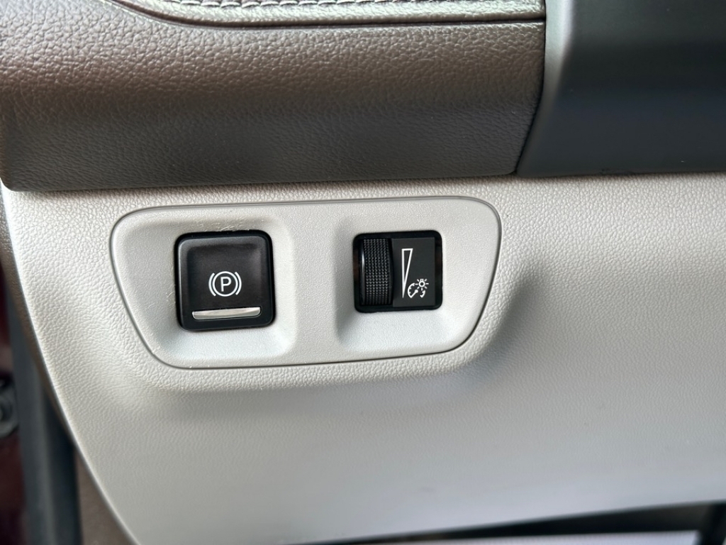 2017 GMC Acadia SLT, 36042, Photo